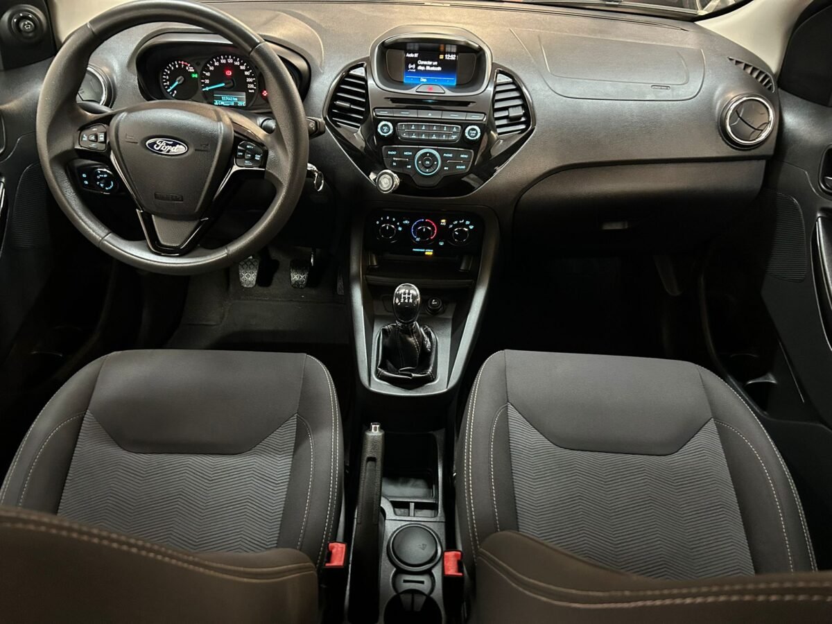 FORD KA+ 1.19 Ti-VCT White & Black Edition