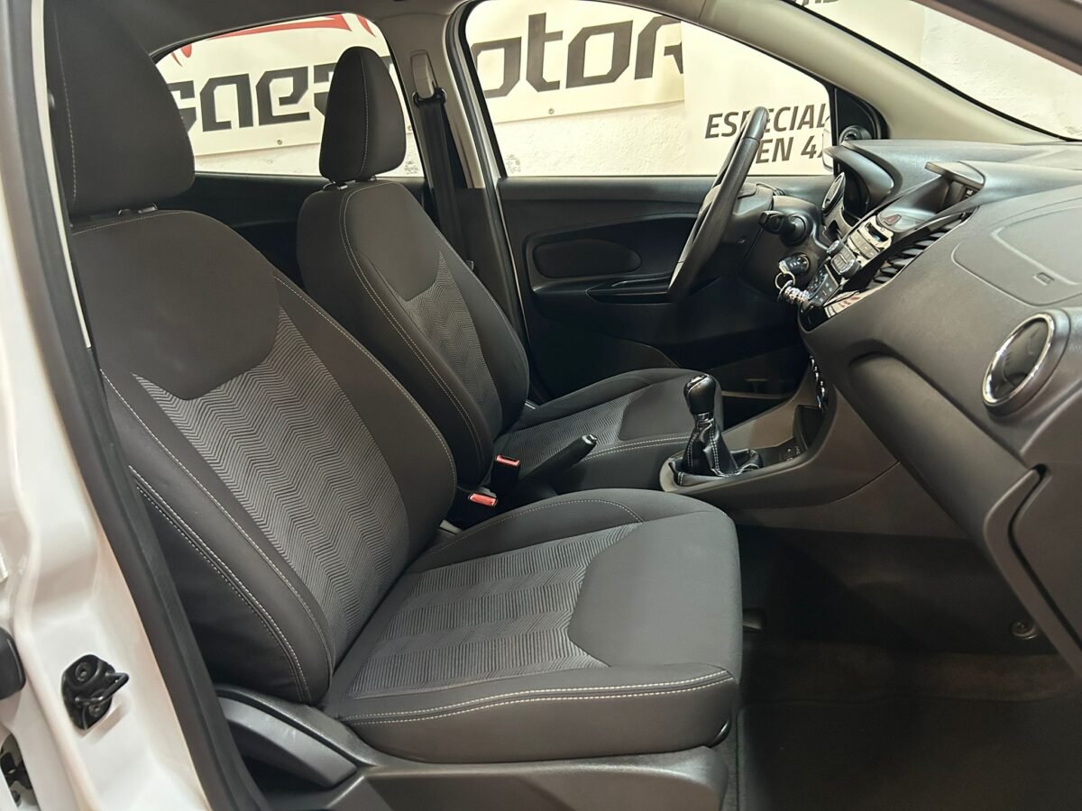 FORD KA+ 1.19 Ti-VCT White & Black Edition