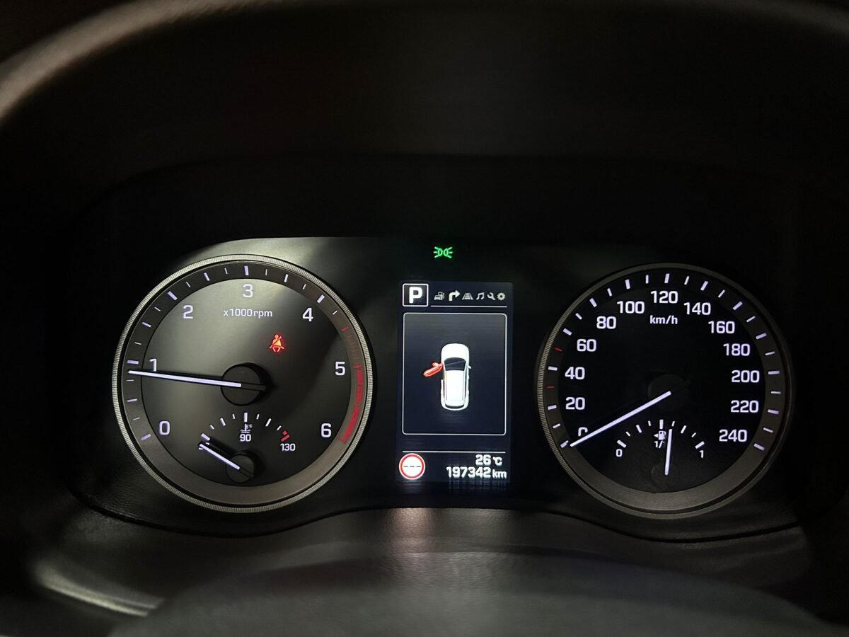 HYUNDAI TUCSON 1.7CRDI TECNO AUT