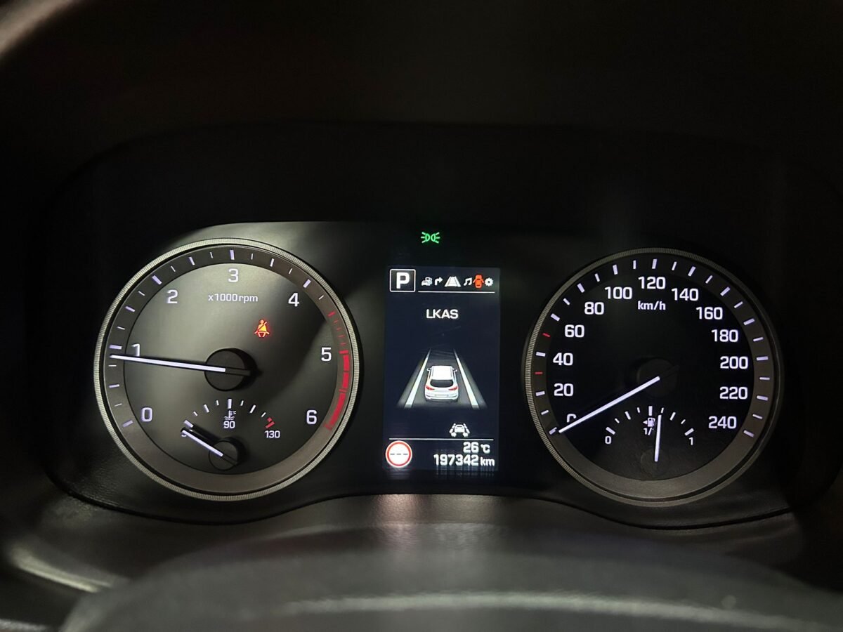 HYUNDAI TUCSON 1.7CRDI TECNO AUT