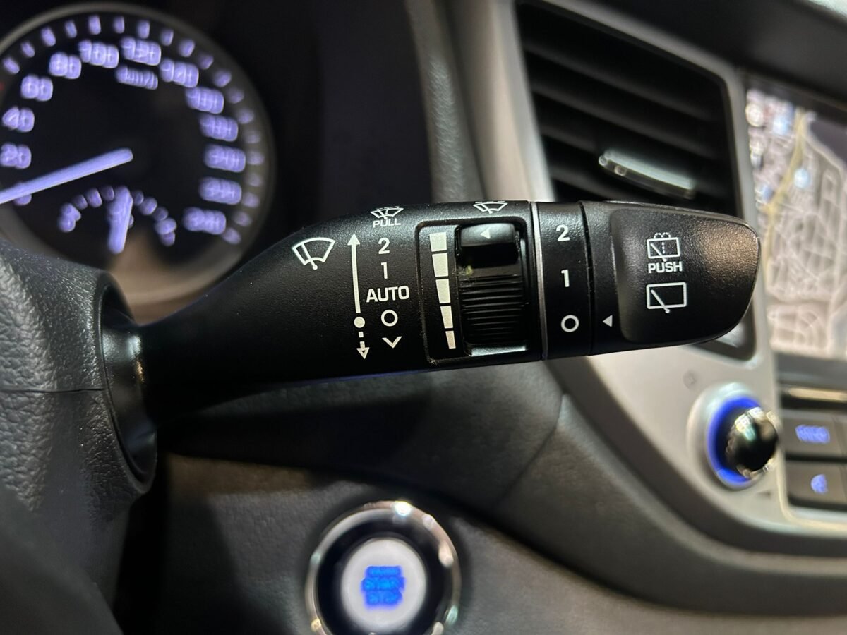 HYUNDAI TUCSON 1.7CRDI TECNO AUT