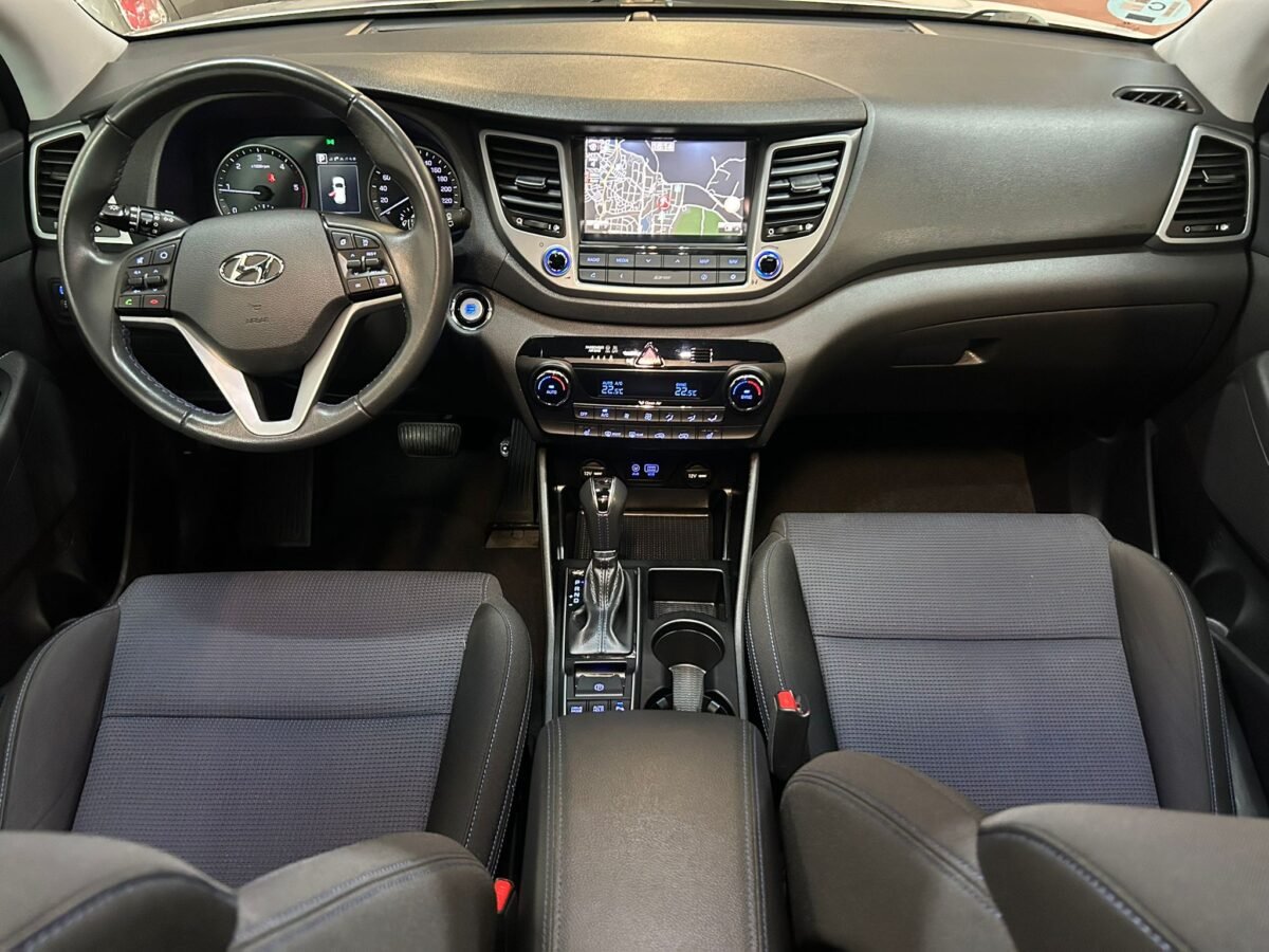 HYUNDAI TUCSON 1.7CRDI TECNO AUT
