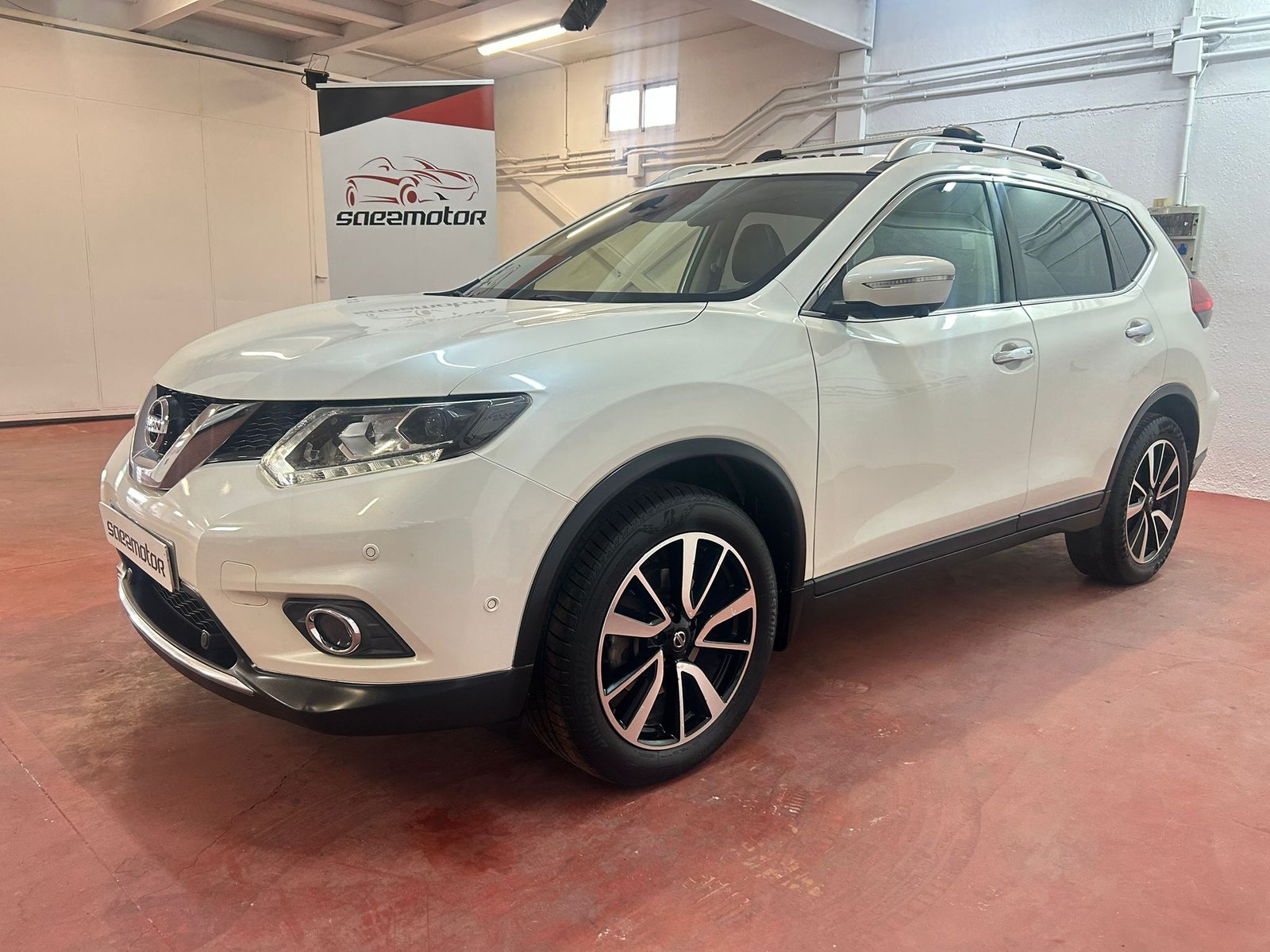 NISSAN X-TRAIL 2.0dci teckno 4×4
