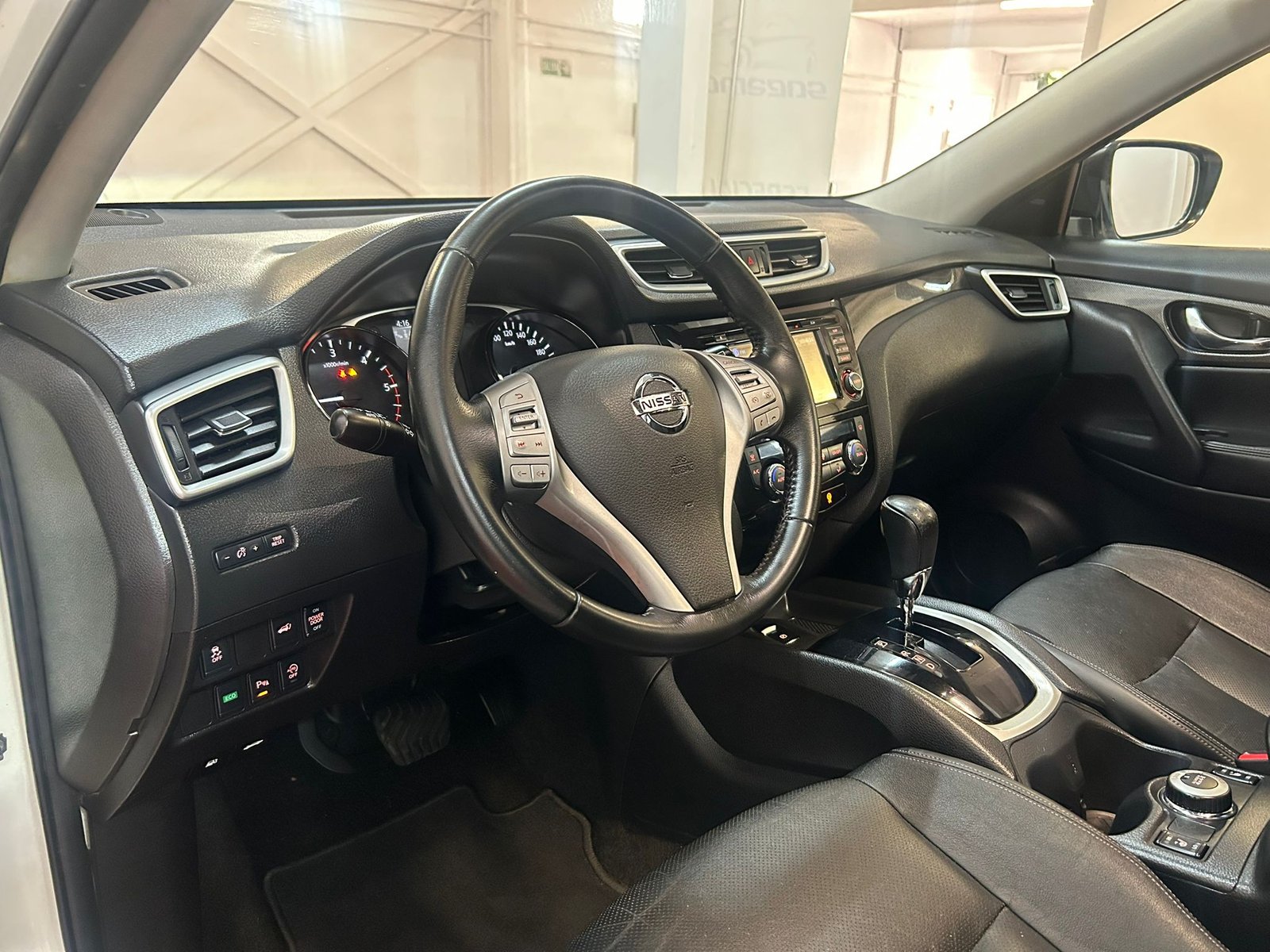 NISSAN X-TRAIL 2.0dci teckno 4x4