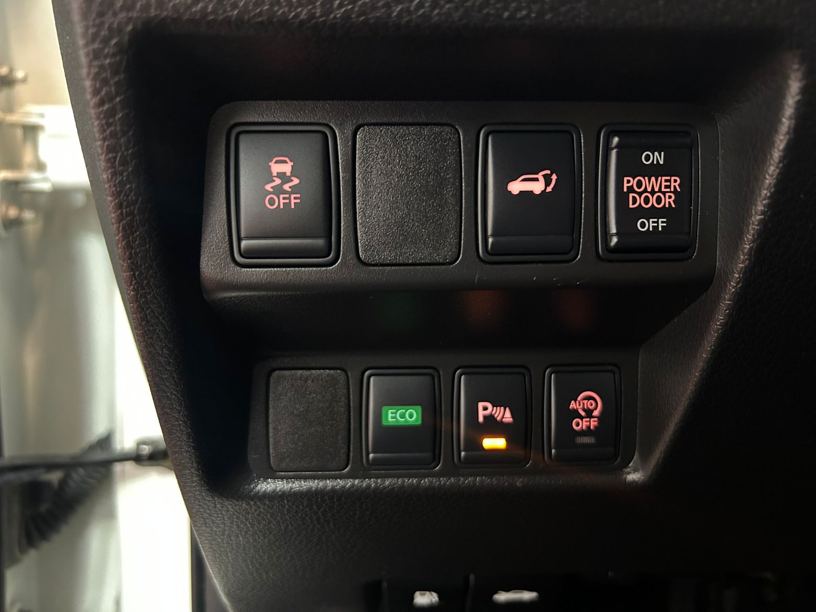 NISSAN X-TRAIL 2.0dci teckno 4x4