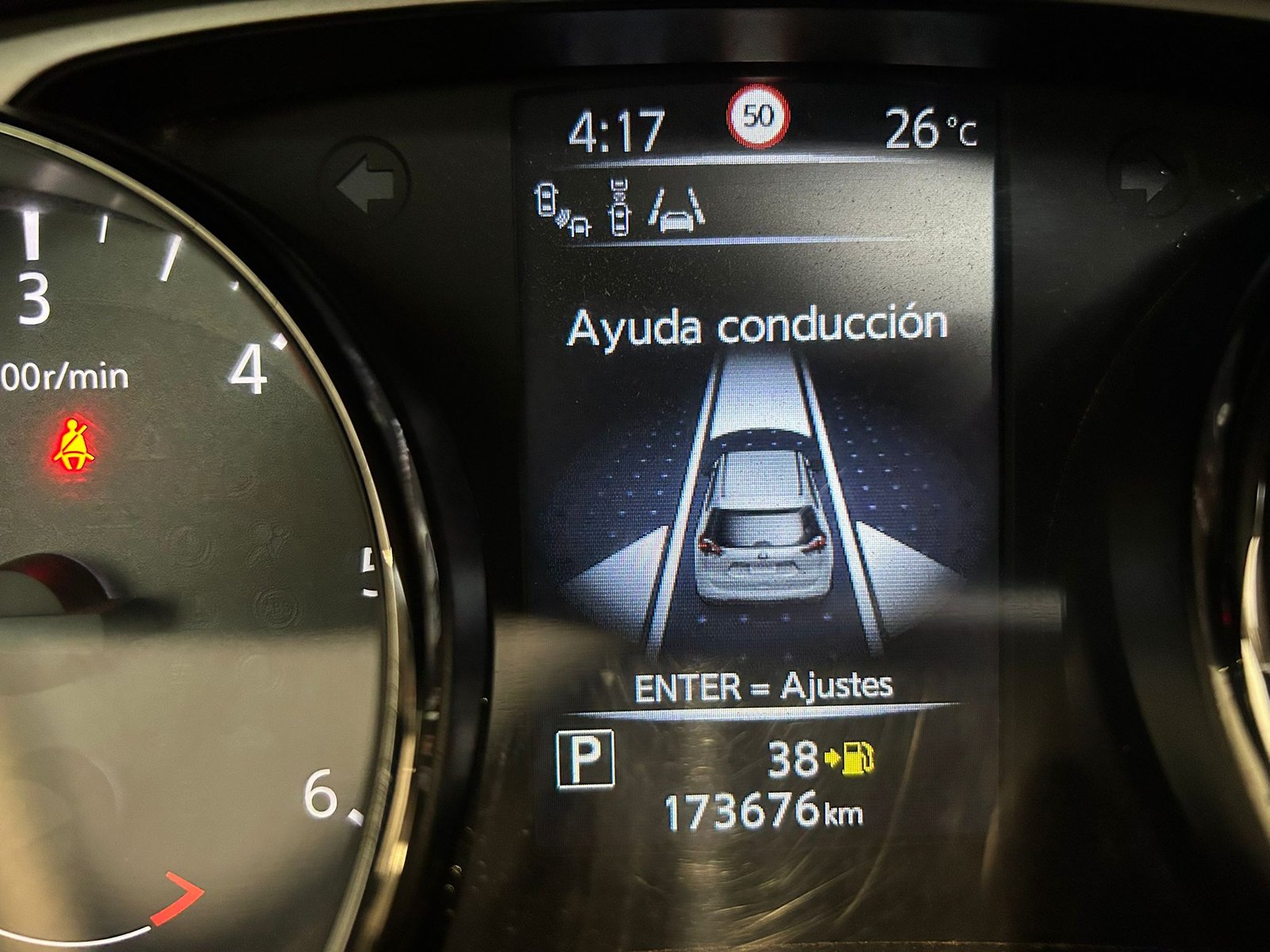 NISSAN X-TRAIL 2.0dci teckno 4x4