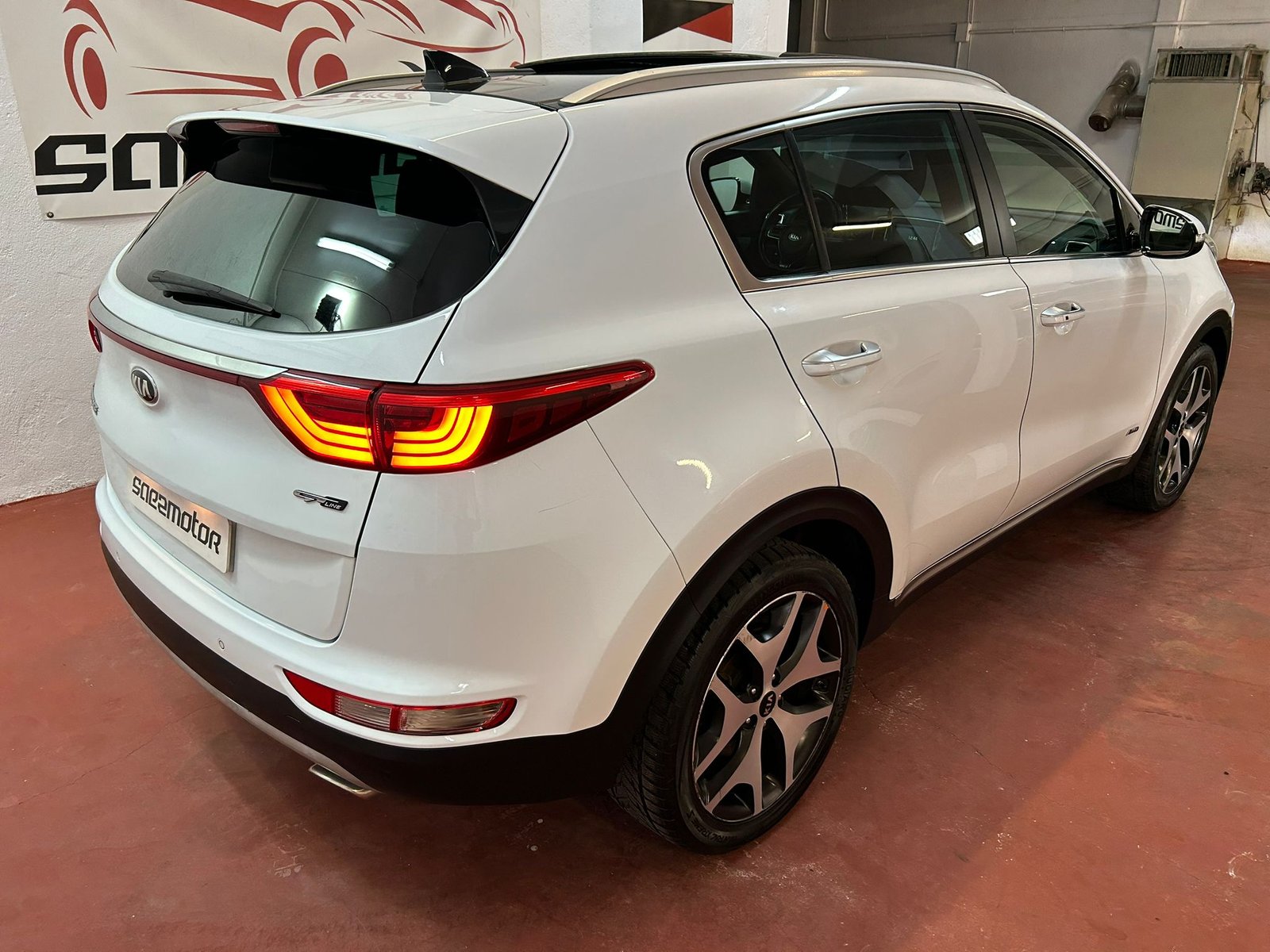 KIA SPORTAGE 1.6TGDI GT Line 4WD