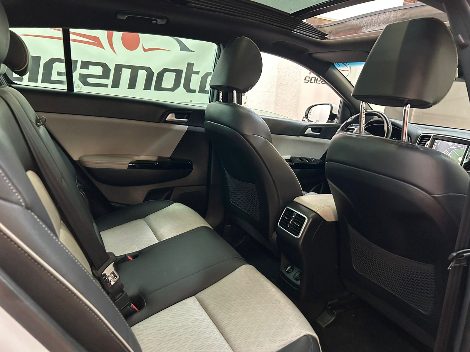 KIA SPORTAGE 1.6TGDI GT Line 4WD