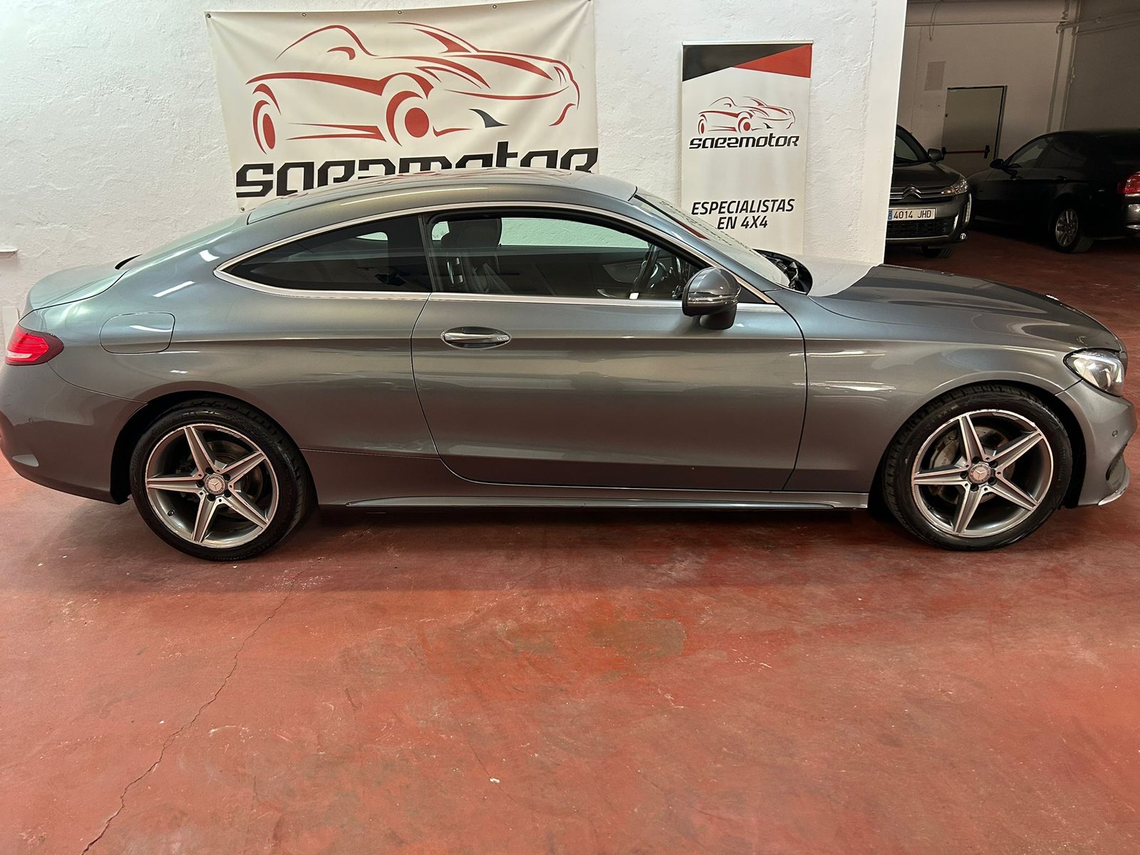 MERCEDES-BENZ CLASE C 220 CDI COUPE AMG