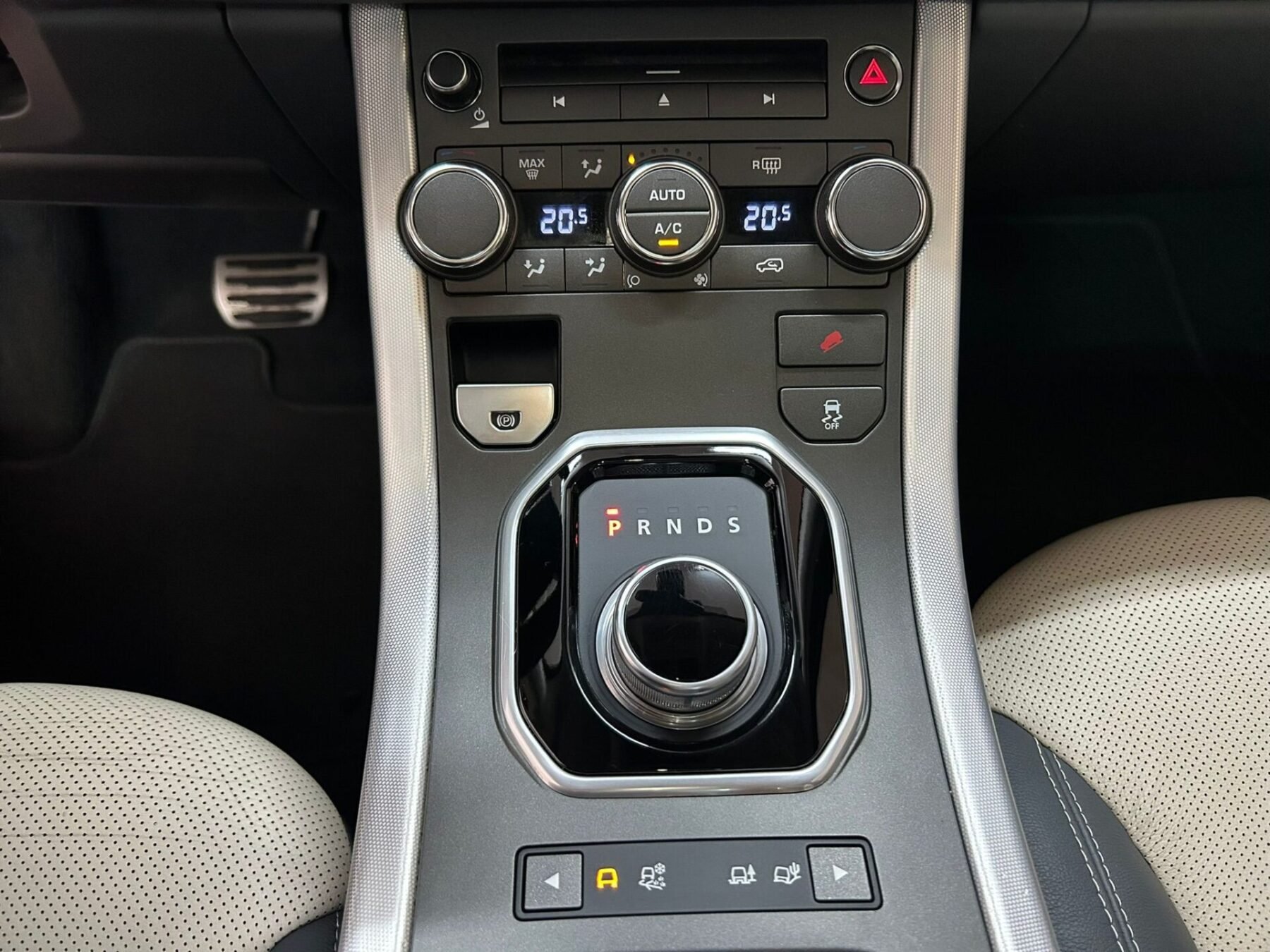 LAND-ROVER Range Rover EVOQUE DYNAMIC 4X4