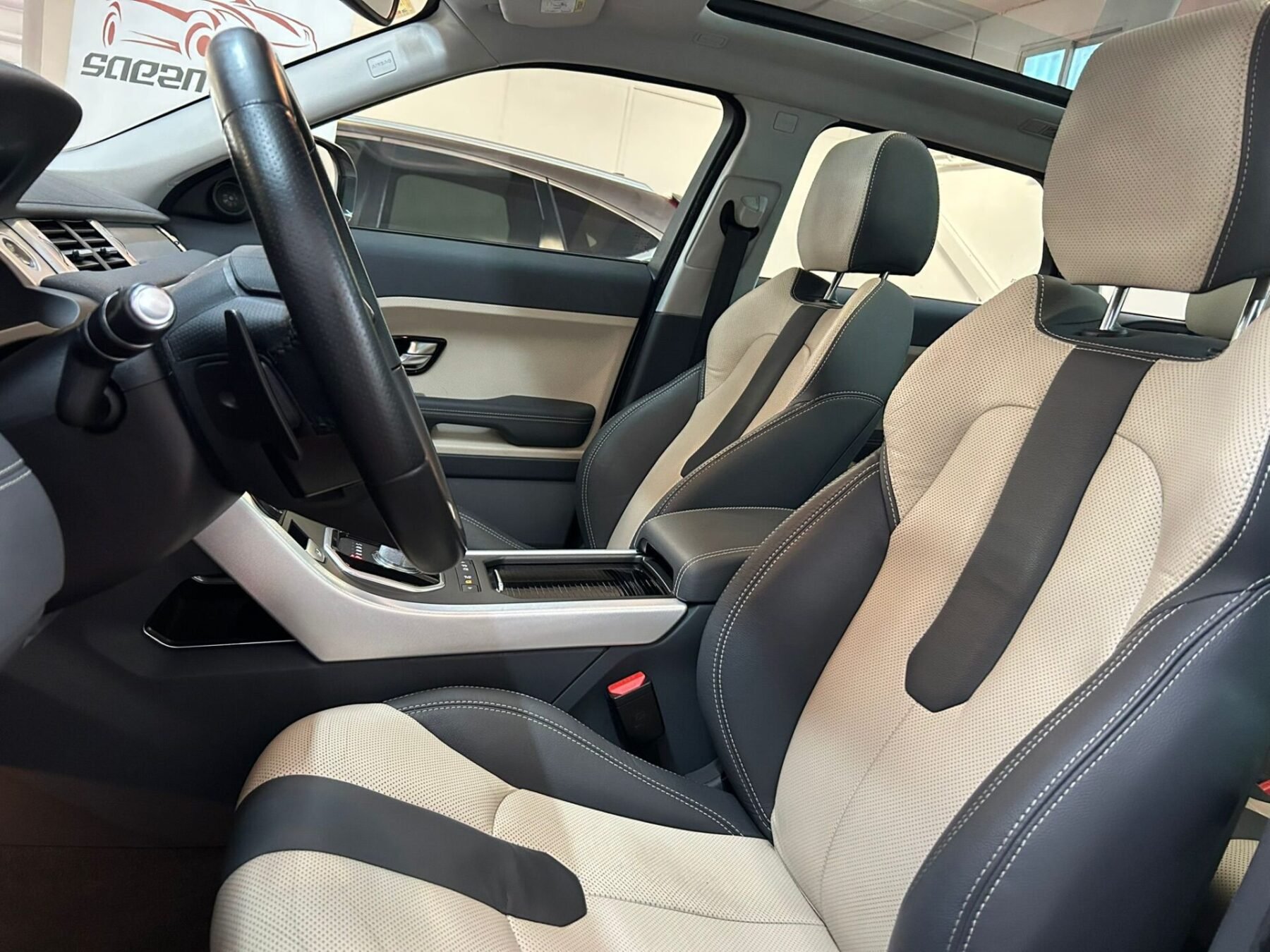LAND-ROVER Range Rover EVOQUE DYNAMIC 4X4