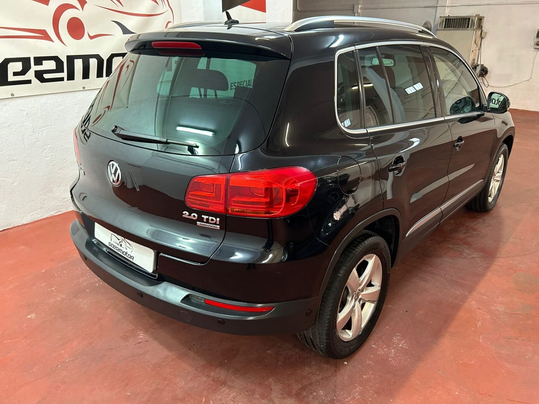VOLKSWAGEN TIGUAN 2.0TDI SPORT 4M