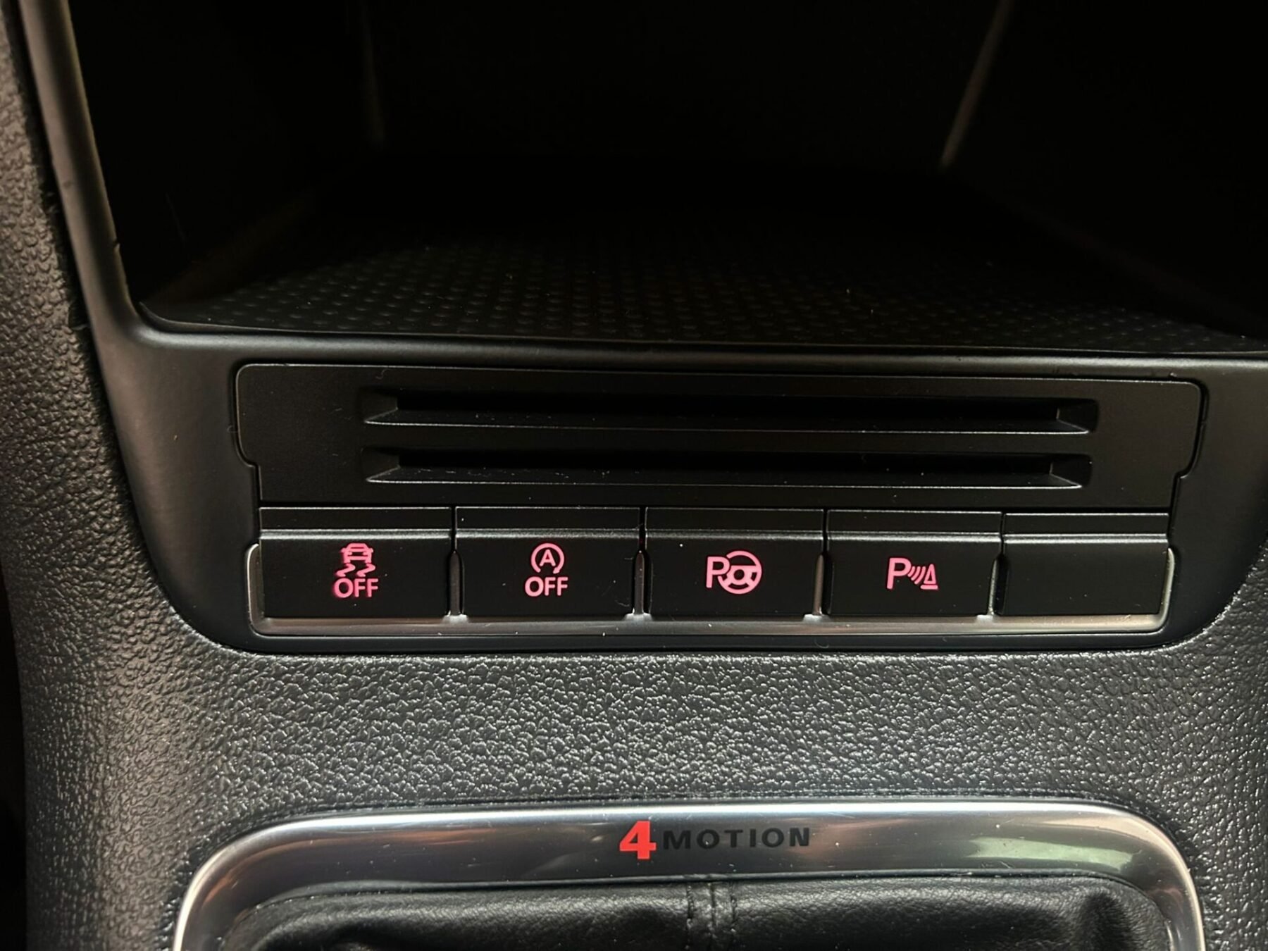 VOLKSWAGEN TIGUAN 2.0TDI SPORT 4M