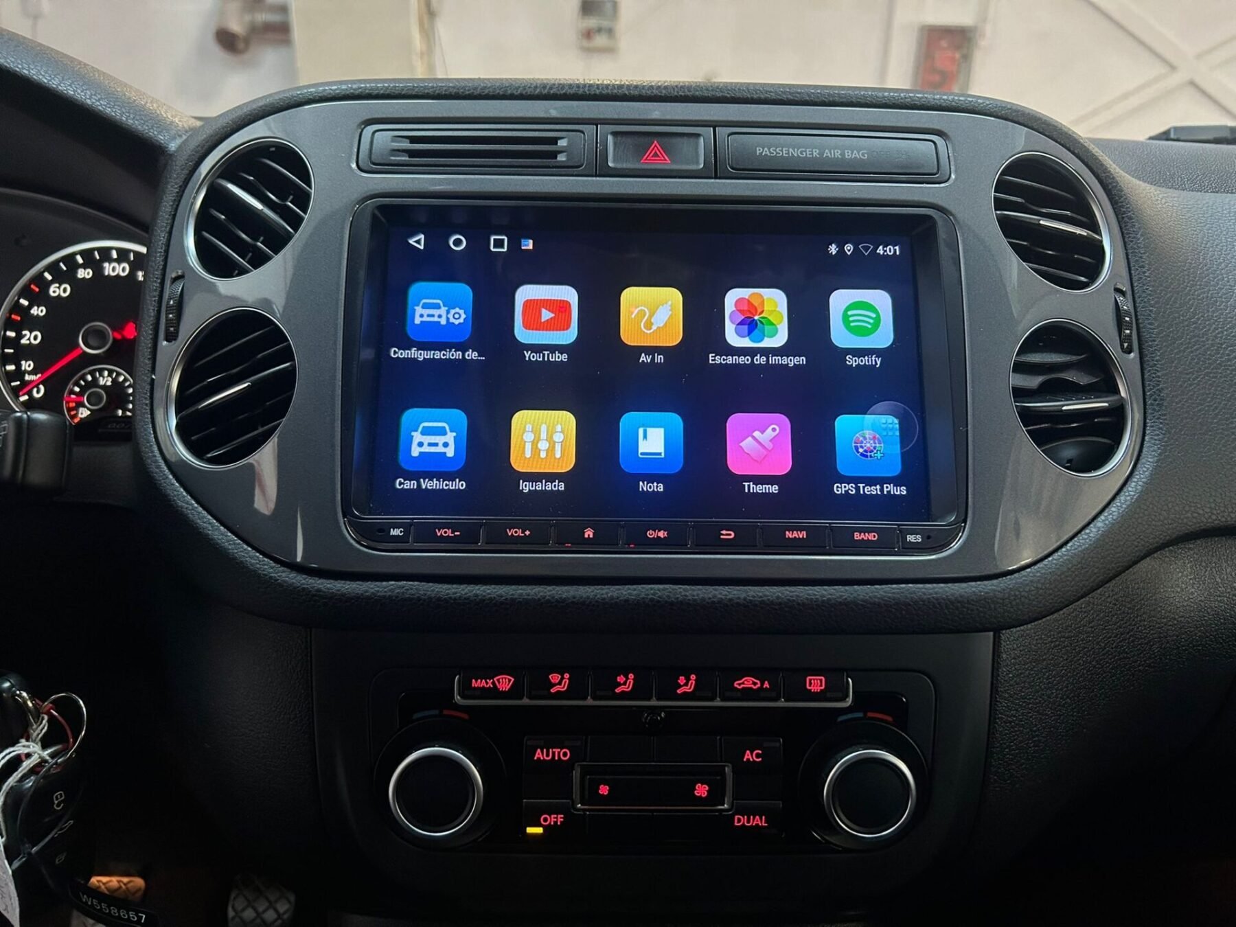 VOLKSWAGEN TIGUAN 2.0TDI SPORT 4M