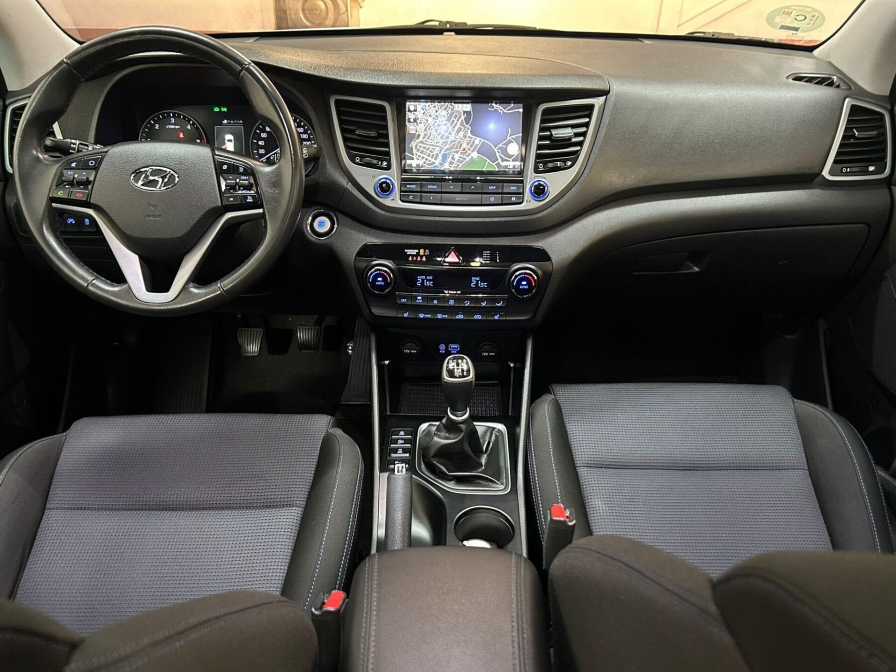 HYUNDAI TUCSON 2.0crdi style 
