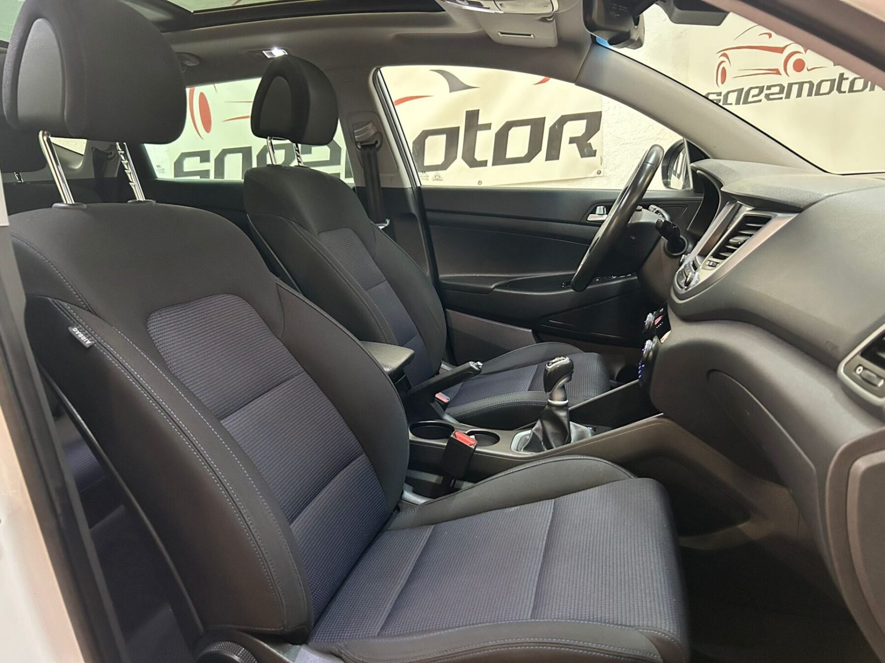 HYUNDAI TUCSON 2.0crdi style 