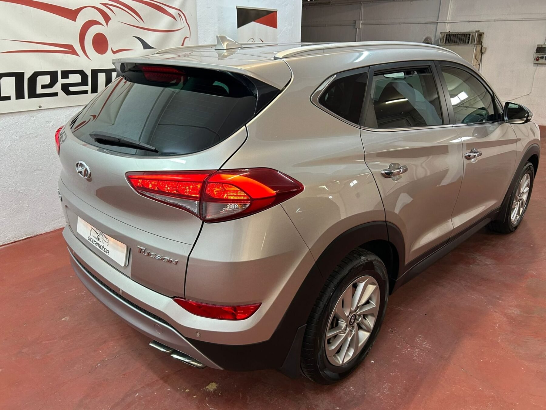 HYUNDAI TUCSON 1.6TGDI KOSMO