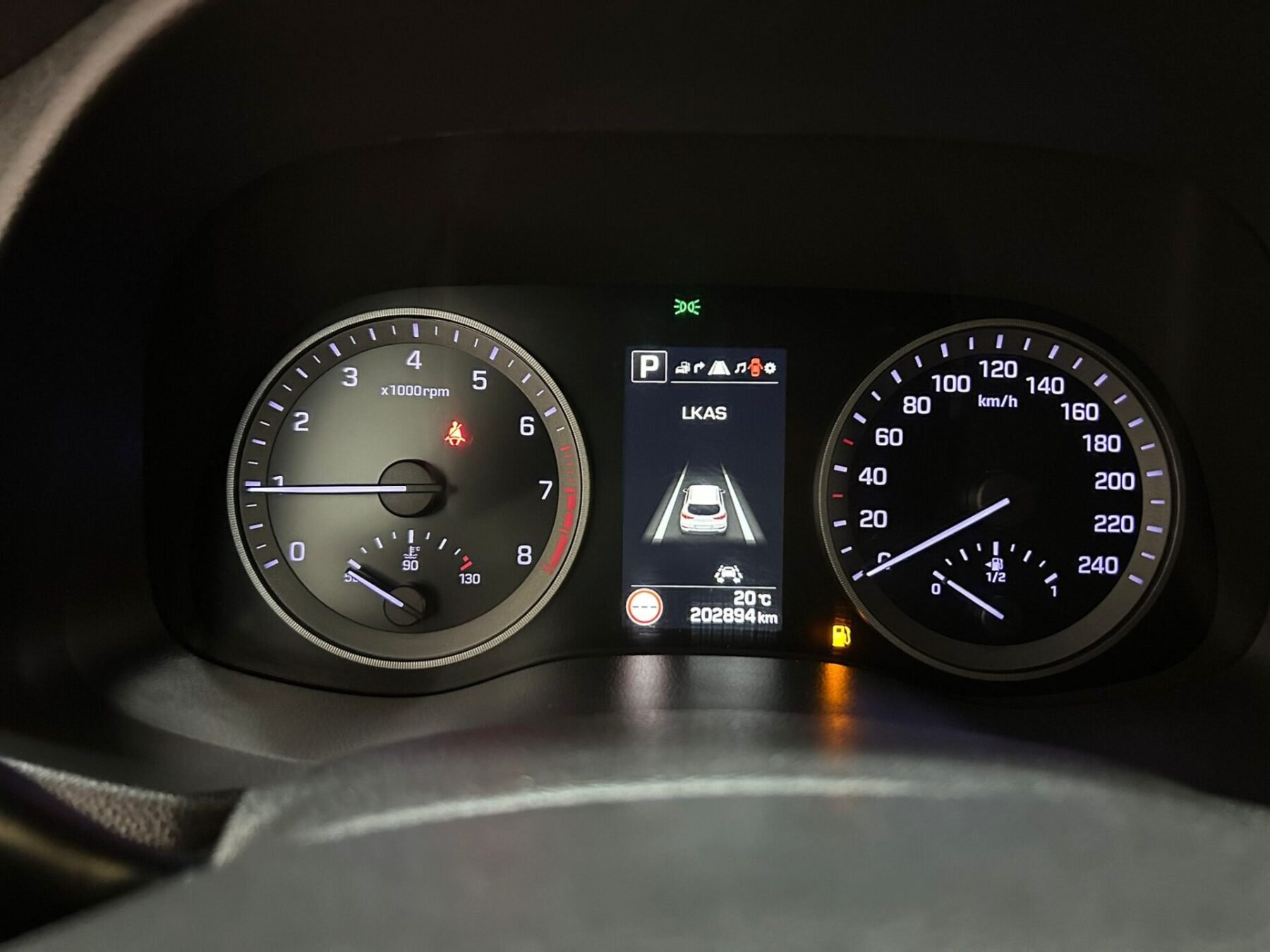 HYUNDAI TUCSON 1.6TGDI KOSMO