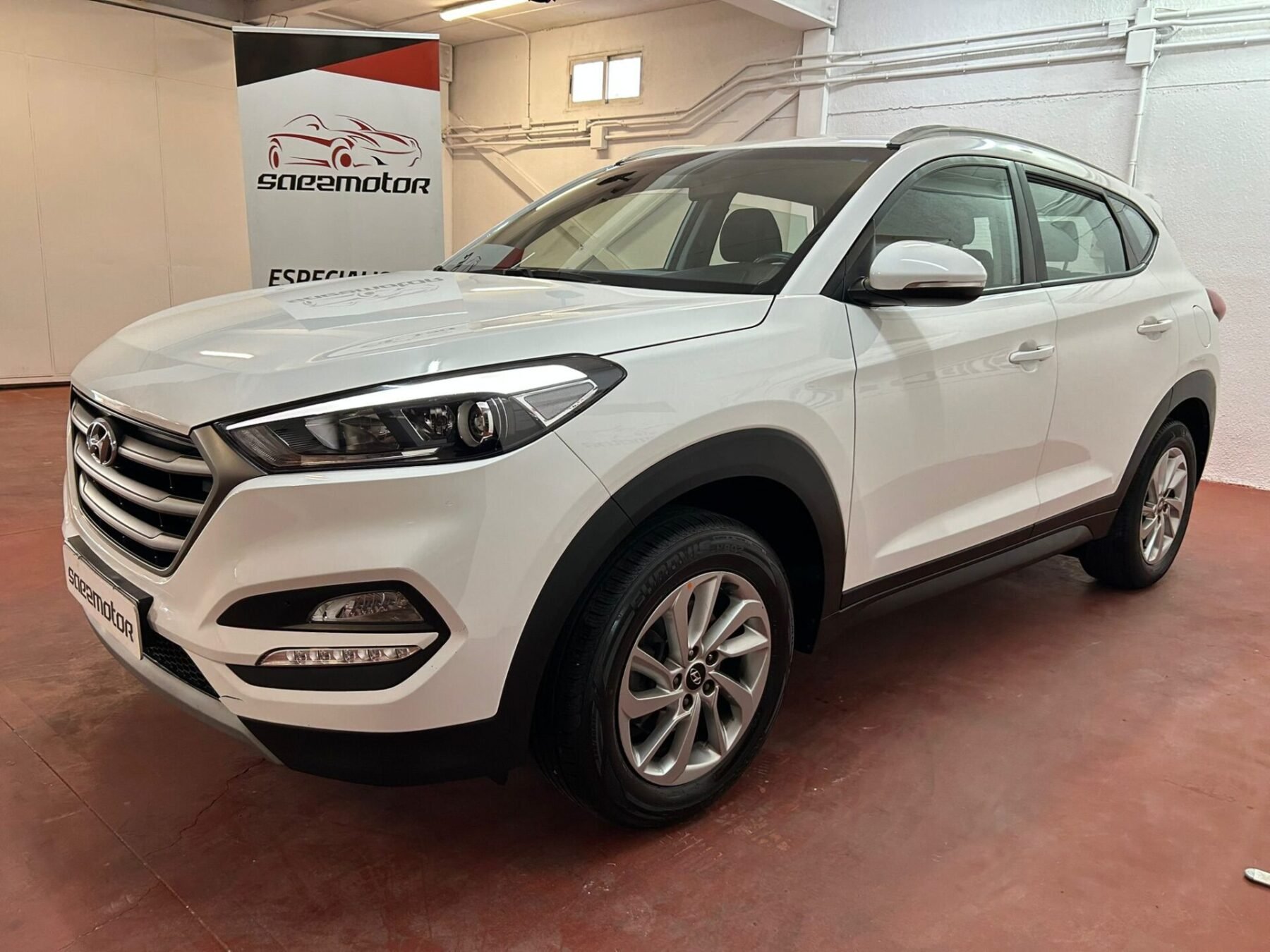 HYUNDAI TUCSON 1.6GDI