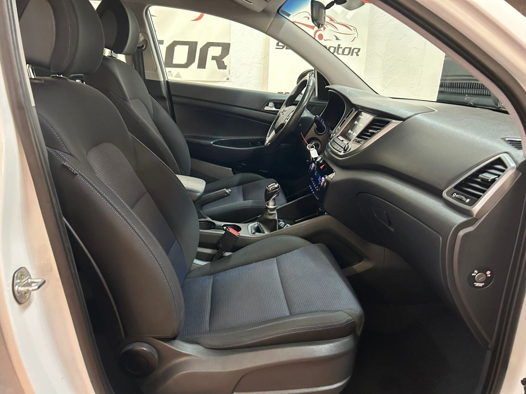 HYUNDAI TUCSON 1.6GDI