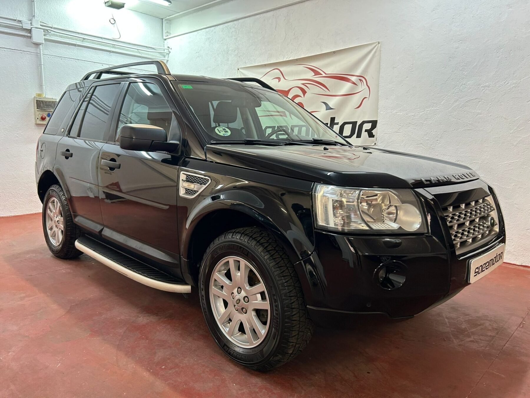 LAND-ROVER FREELANDER II 2.2 HSE