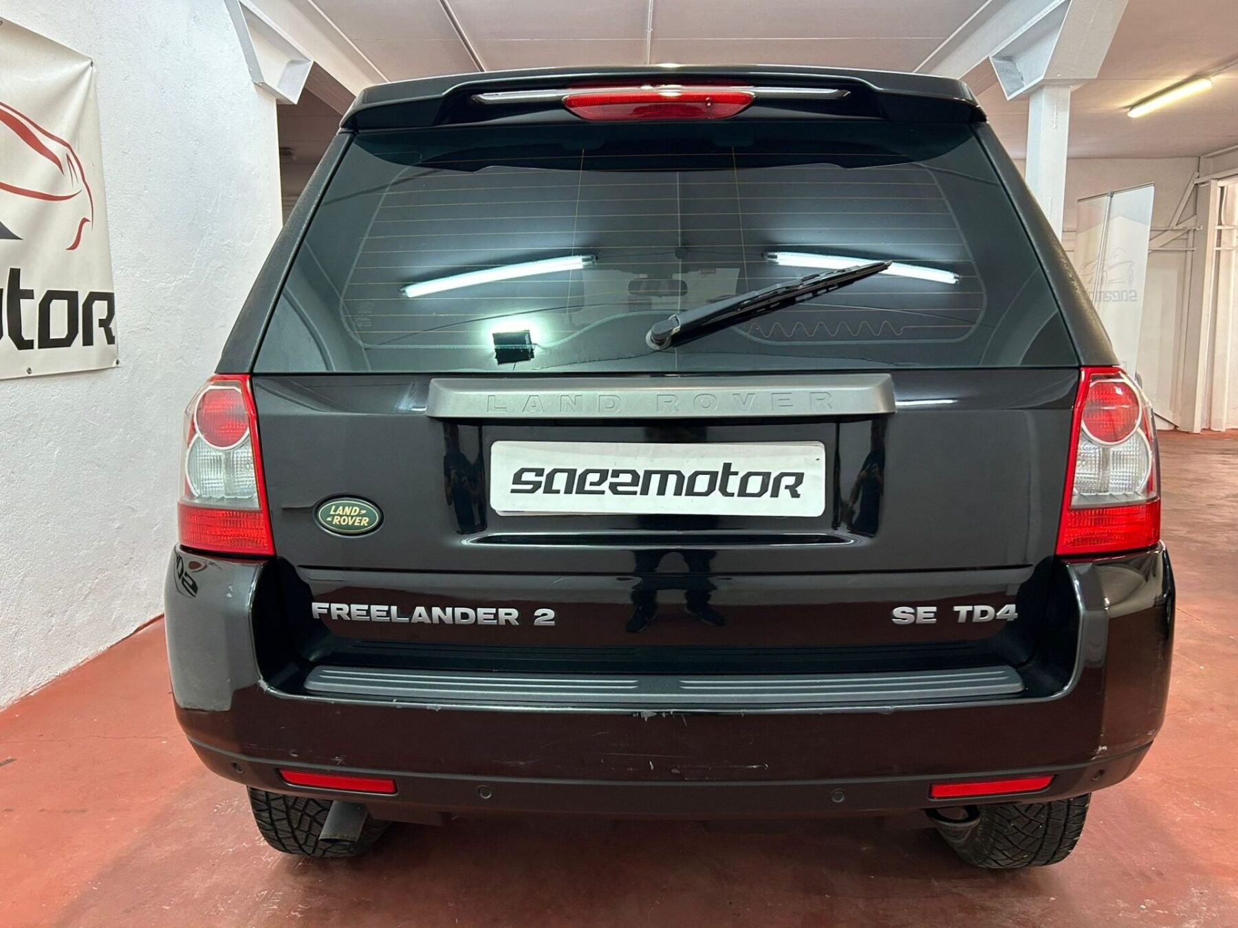 LAND-ROVER FREELANDER II 2.2 HSE