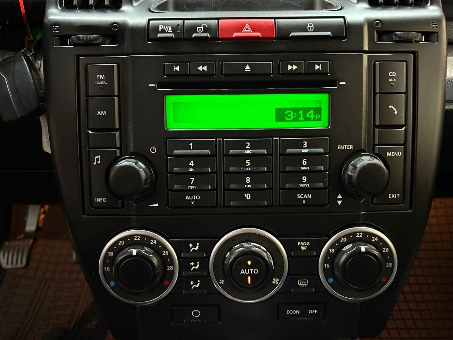 LAND-ROVER FREELANDER II 2.2 HSE
