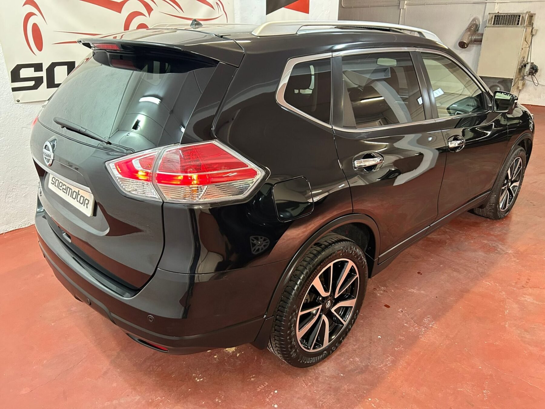 NISSAN X-TRAIL 2.0 TEKNA 4X4