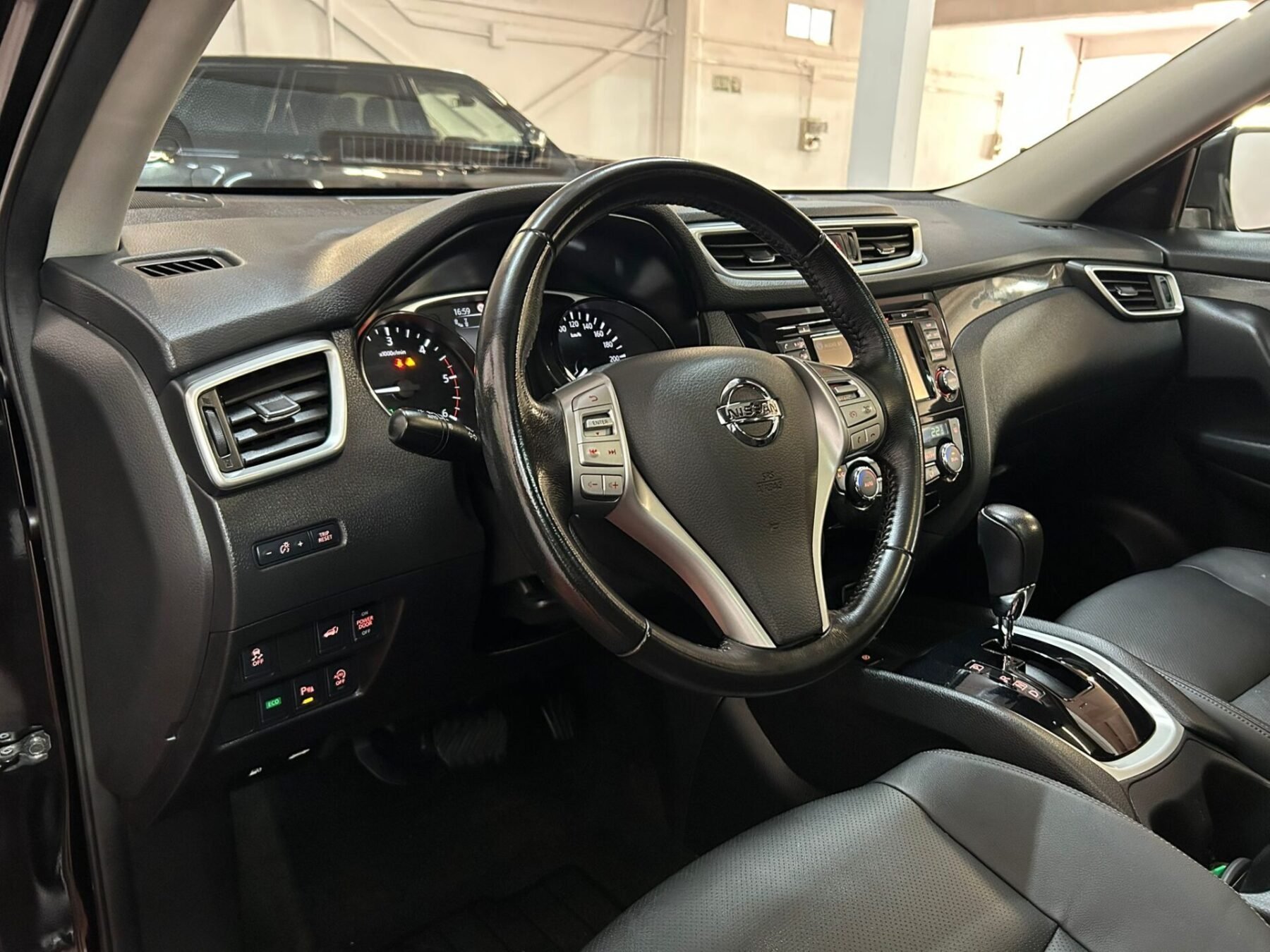 NISSAN X-TRAIL 2.0 TEKNA 4X4