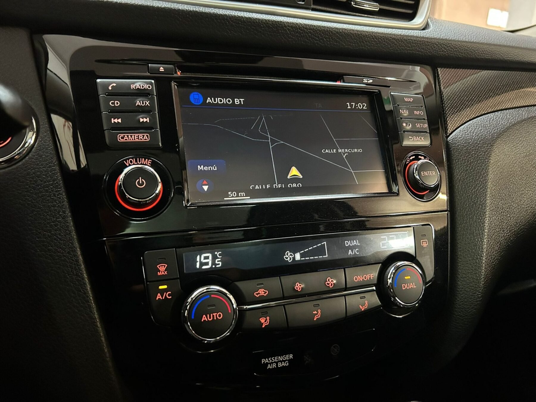 NISSAN X-TRAIL 2.0 TEKNA 4X4