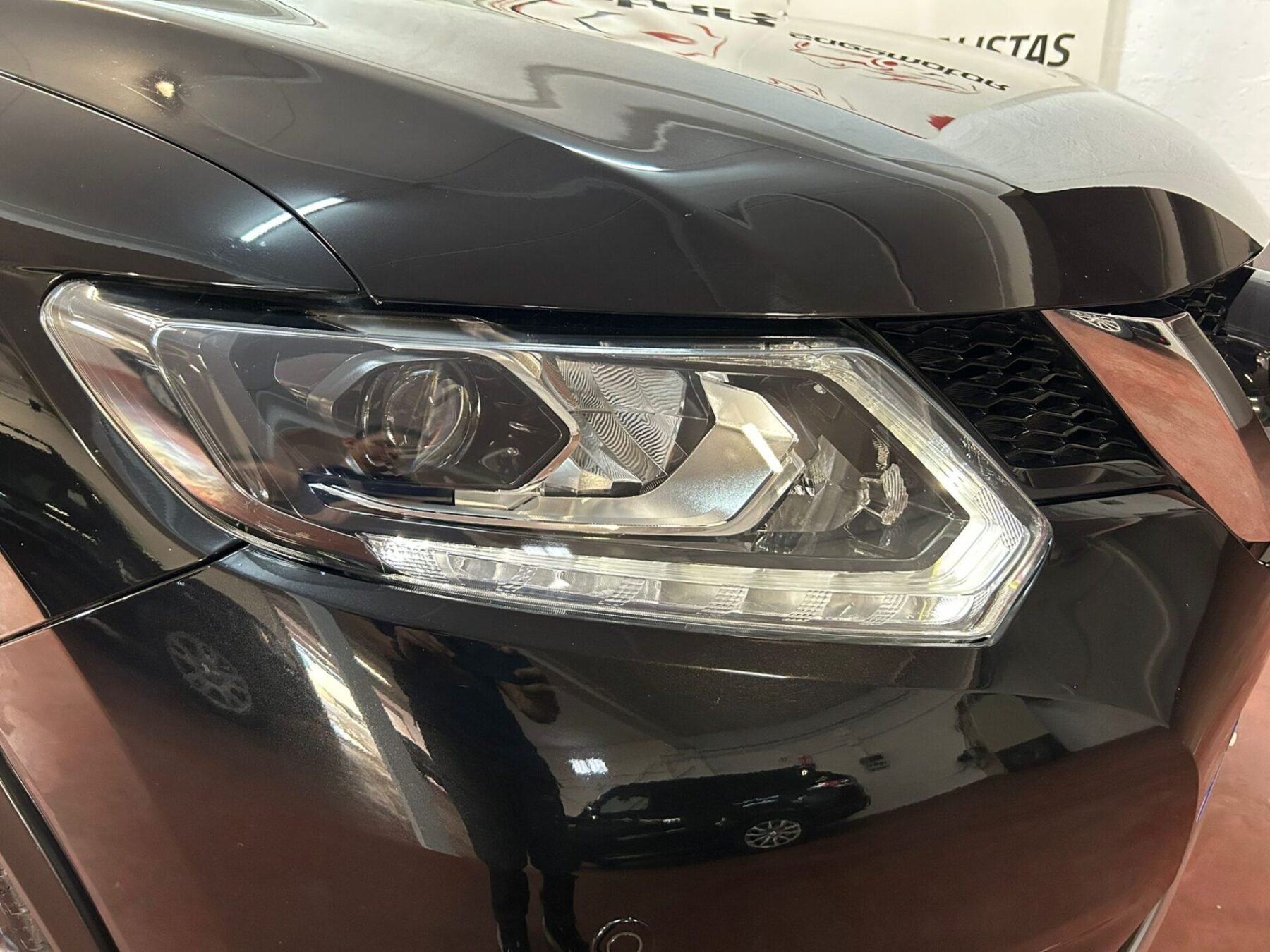 NISSAN X-TRAIL 2.0 TEKNA 4X4