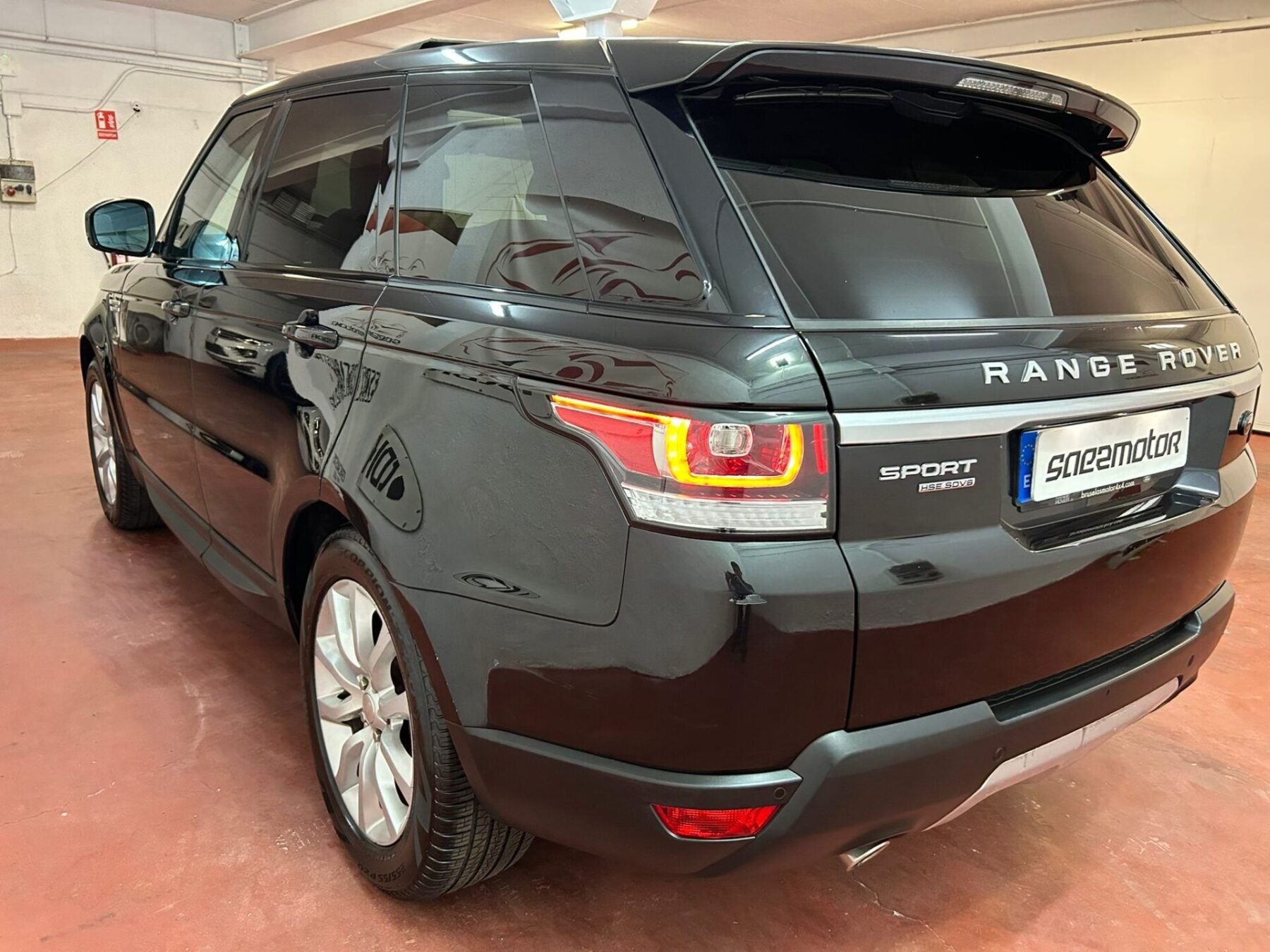 LAND-ROVER Range Rover Sport 3.0 SDV6 HSE