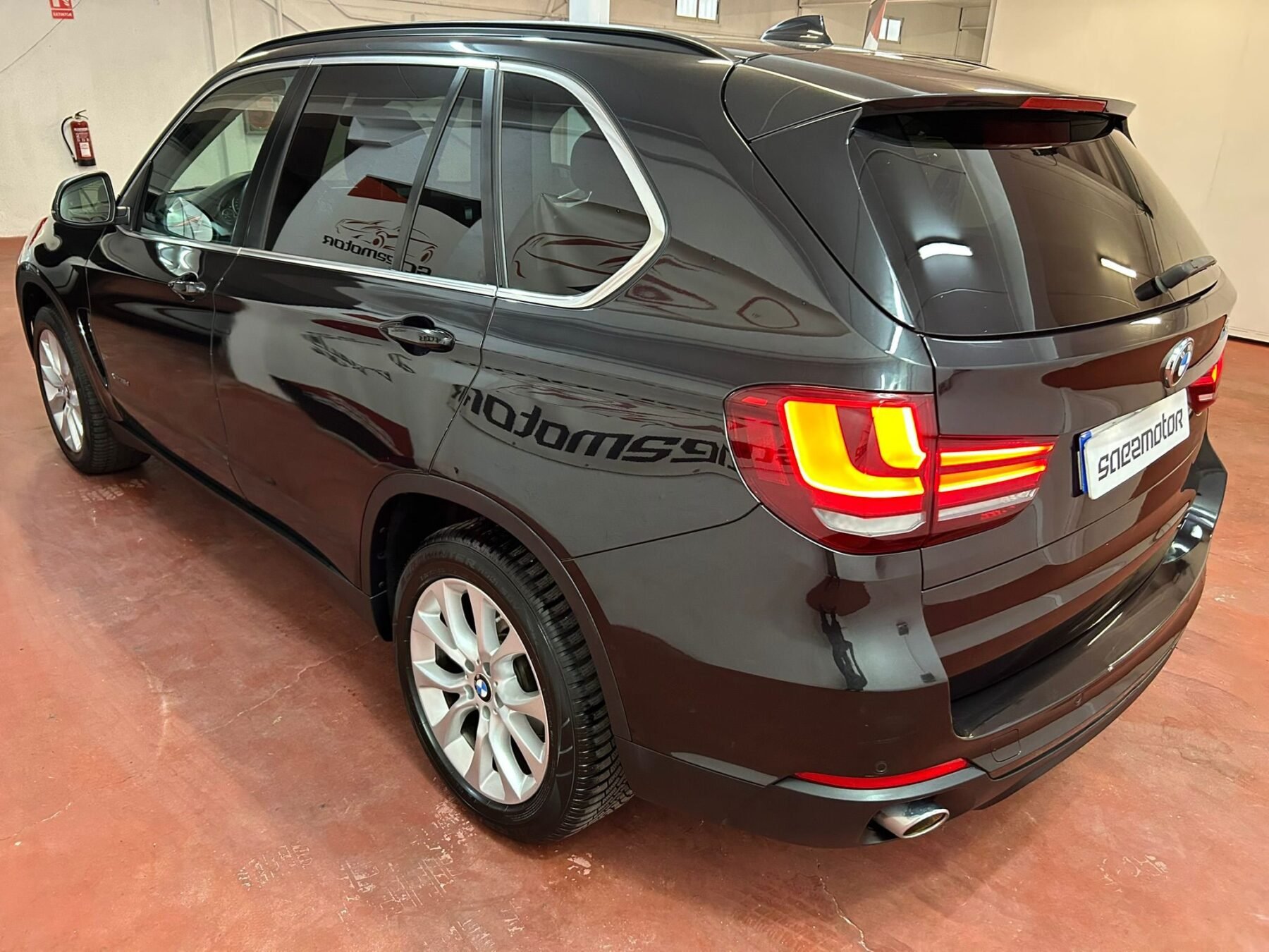 BMW X5 25 XDRIVE
