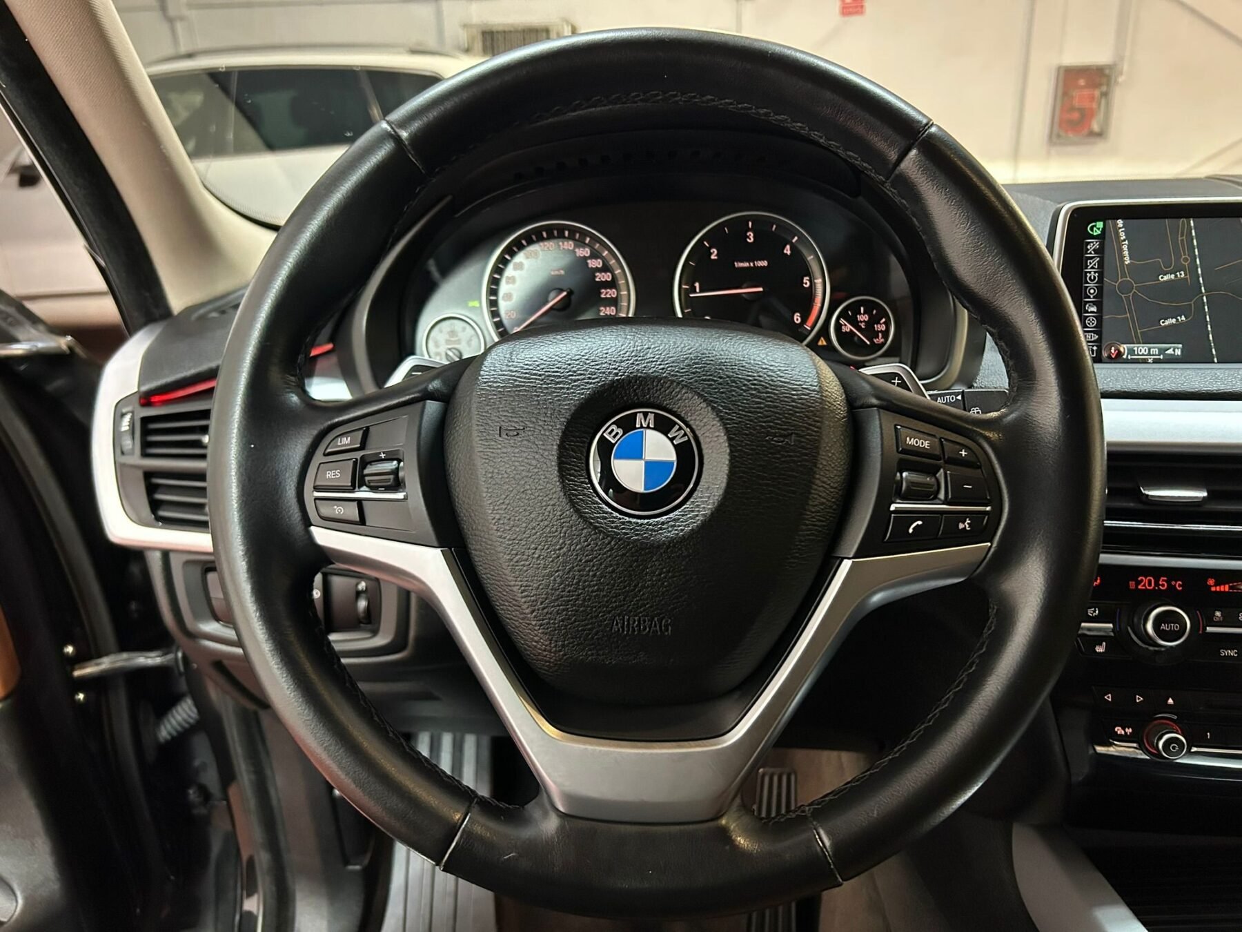 BMW X5 25 XDRIVE