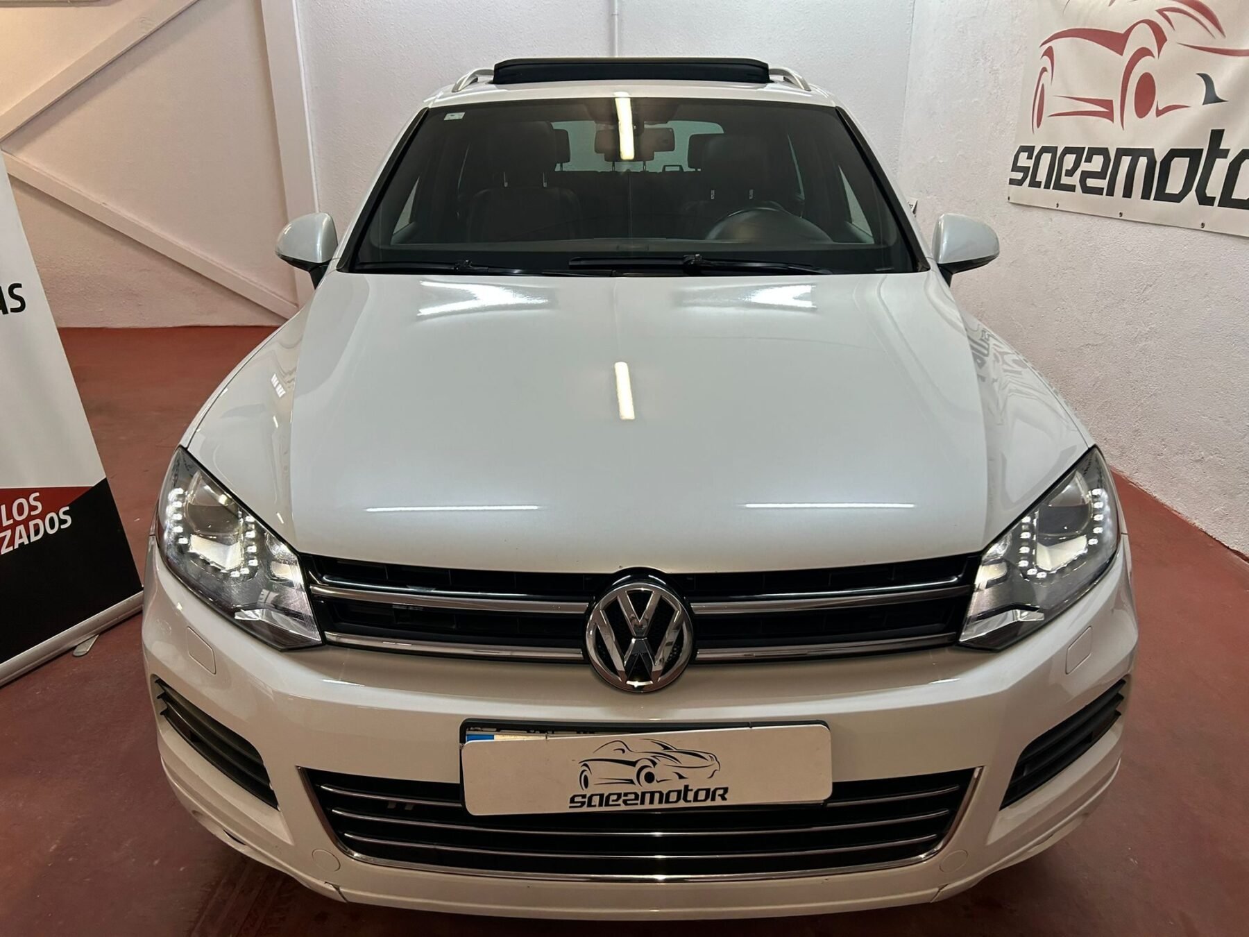 VOLKSWAGEN Touareg 3.0 245 RLINE