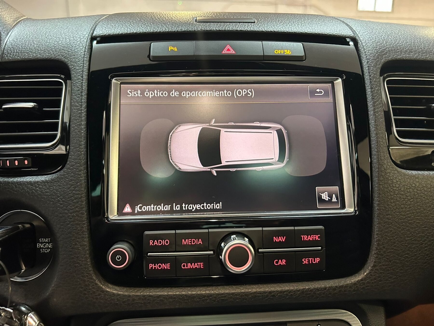 VOLKSWAGEN Touareg 3.0 245 RLINE