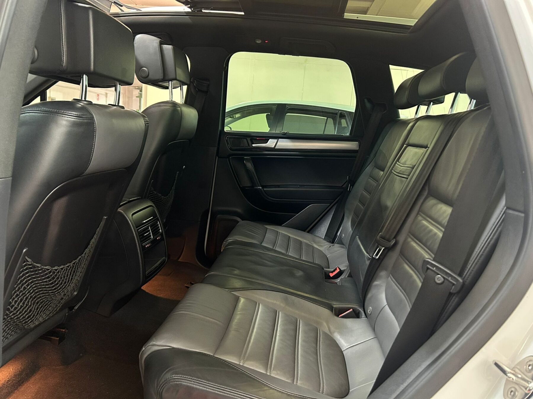 VOLKSWAGEN Touareg 3.0 245 RLINE