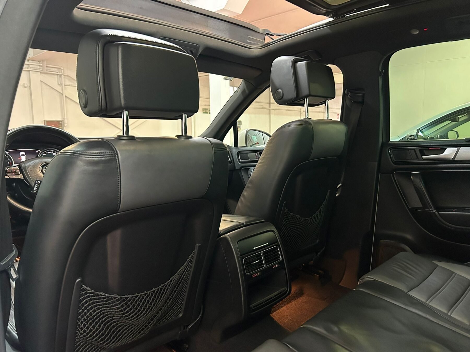 VOLKSWAGEN Touareg 3.0 245 RLINE