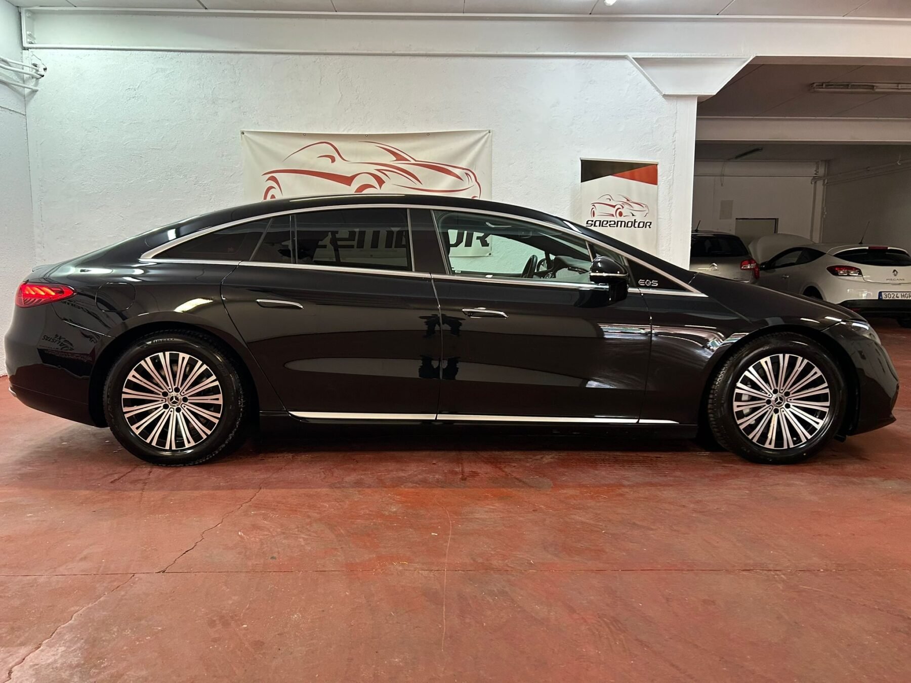 MERCEDES-BENZ EQS 580 4 MATIC