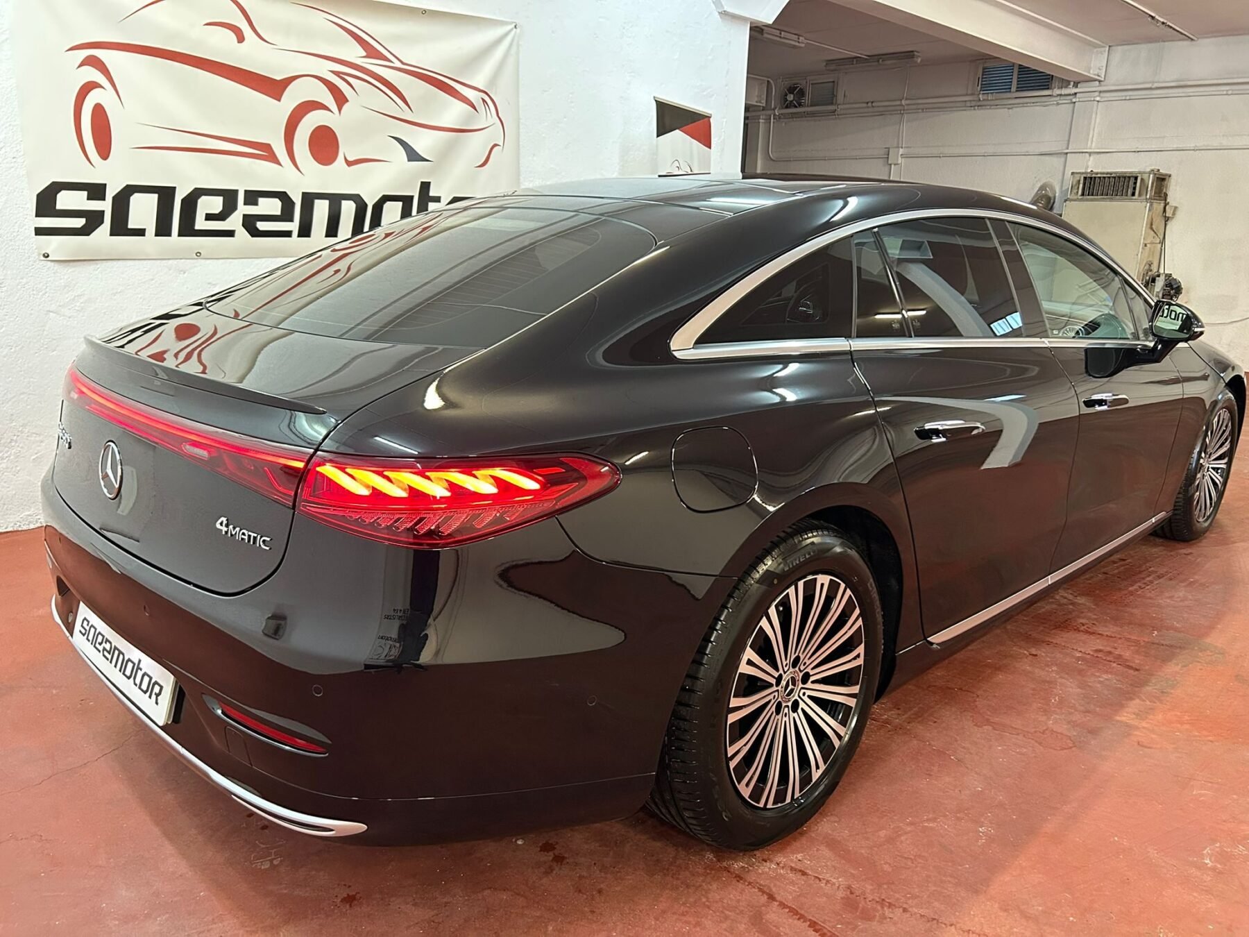 MERCEDES-BENZ EQS 580 4 MATIC