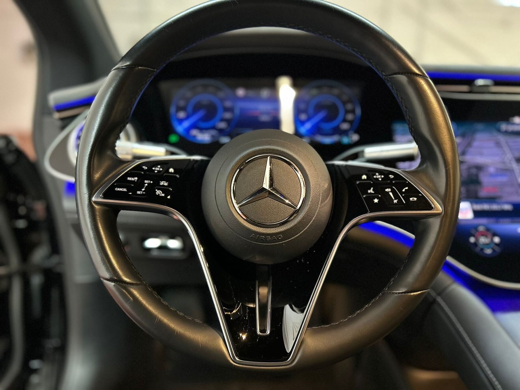 MERCEDES-BENZ EQS 580 4 MATIC