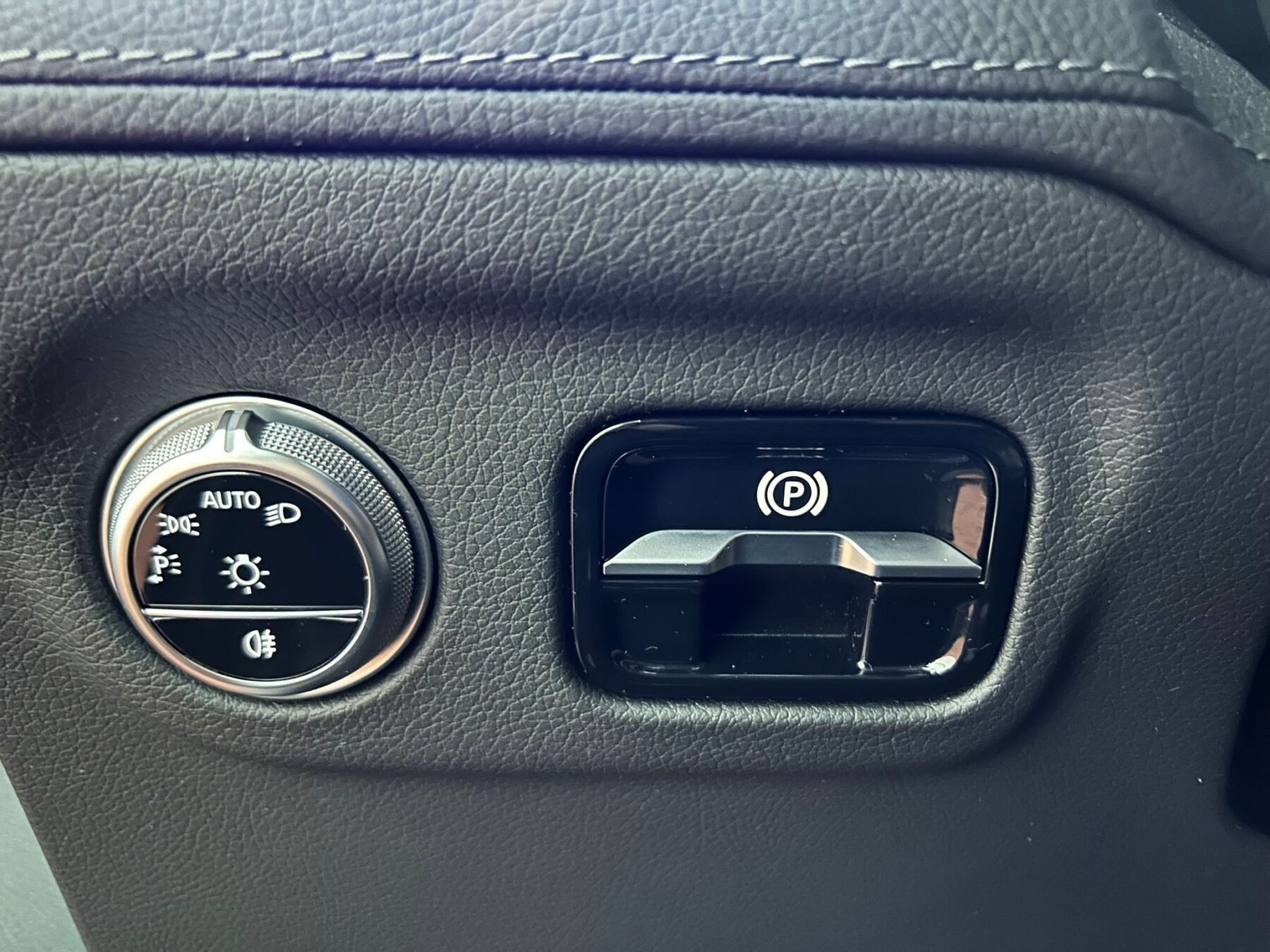 MERCEDES-BENZ EQS 580 4 MATIC