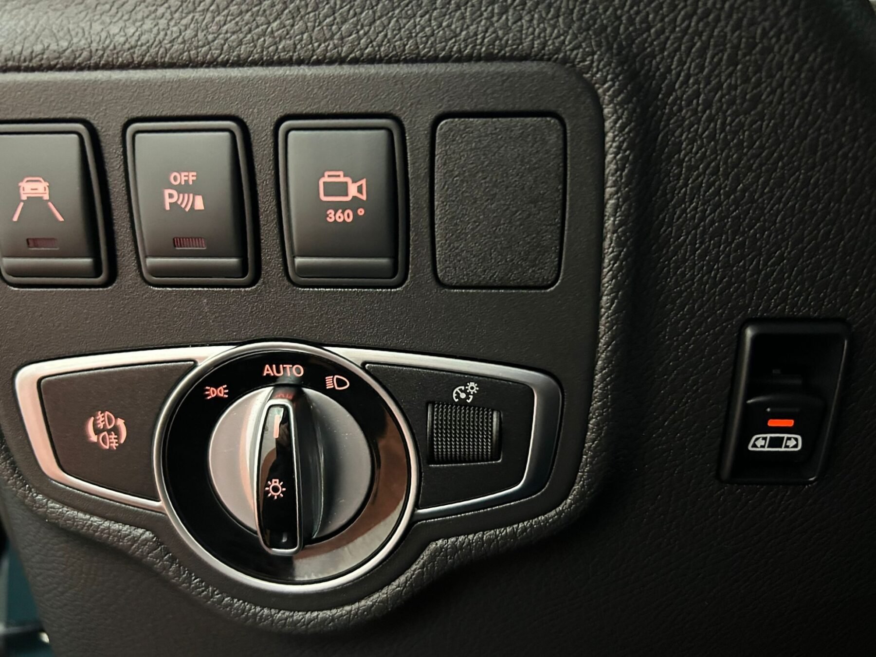 MERCEDES-BENZ x 25d POWER