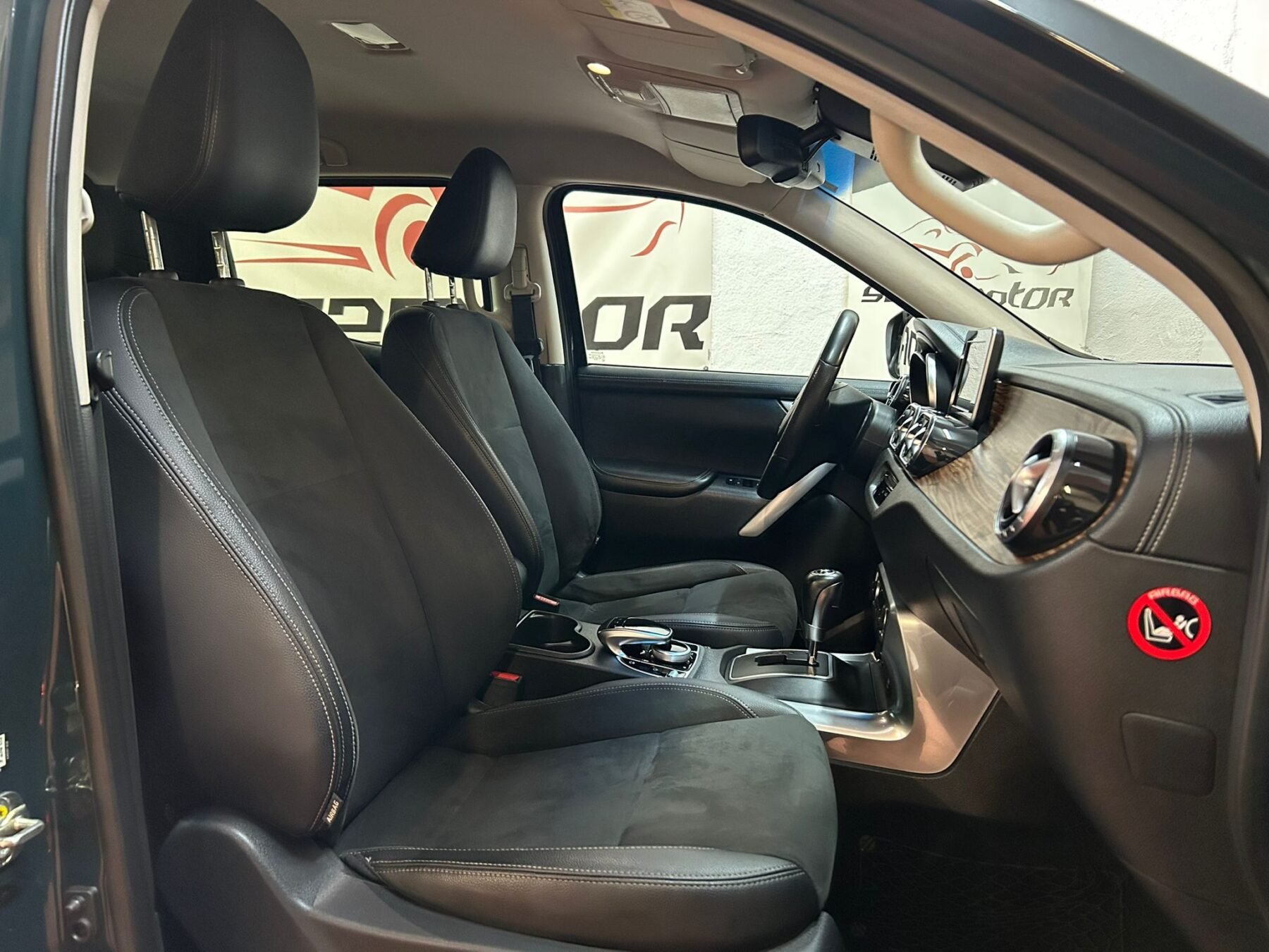 MERCEDES-BENZ x 25d POWER