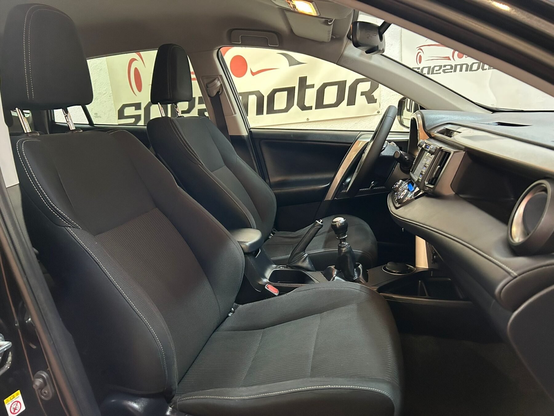 TOYOTA RAV 4 120D ADVANCE