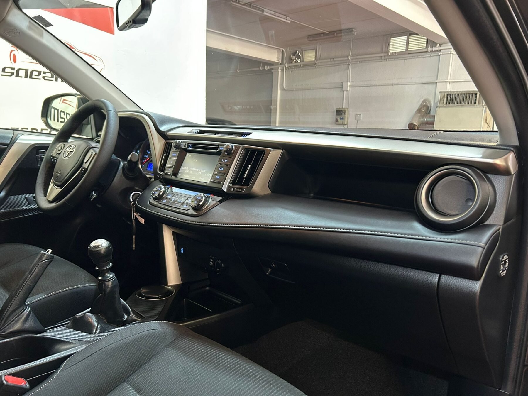 TOYOTA RAV 4 120D ADVANCE