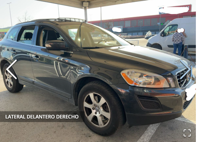 VOLVO XC60 2.4 D5 MOMENTUM 4WD