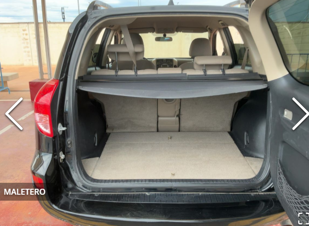 TOYOTA RAV 4 2.0 SOL 