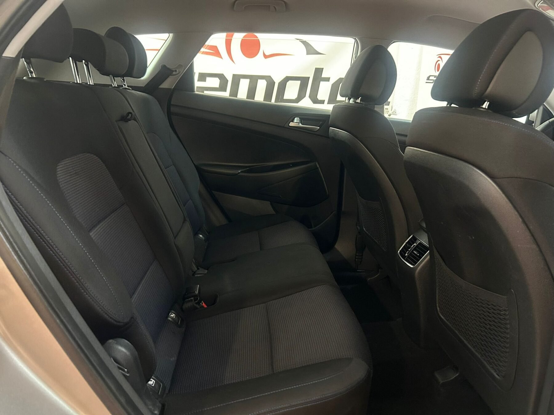 HYUNDAI TUCSON 1.6GDI 25 ANIVERSARIO