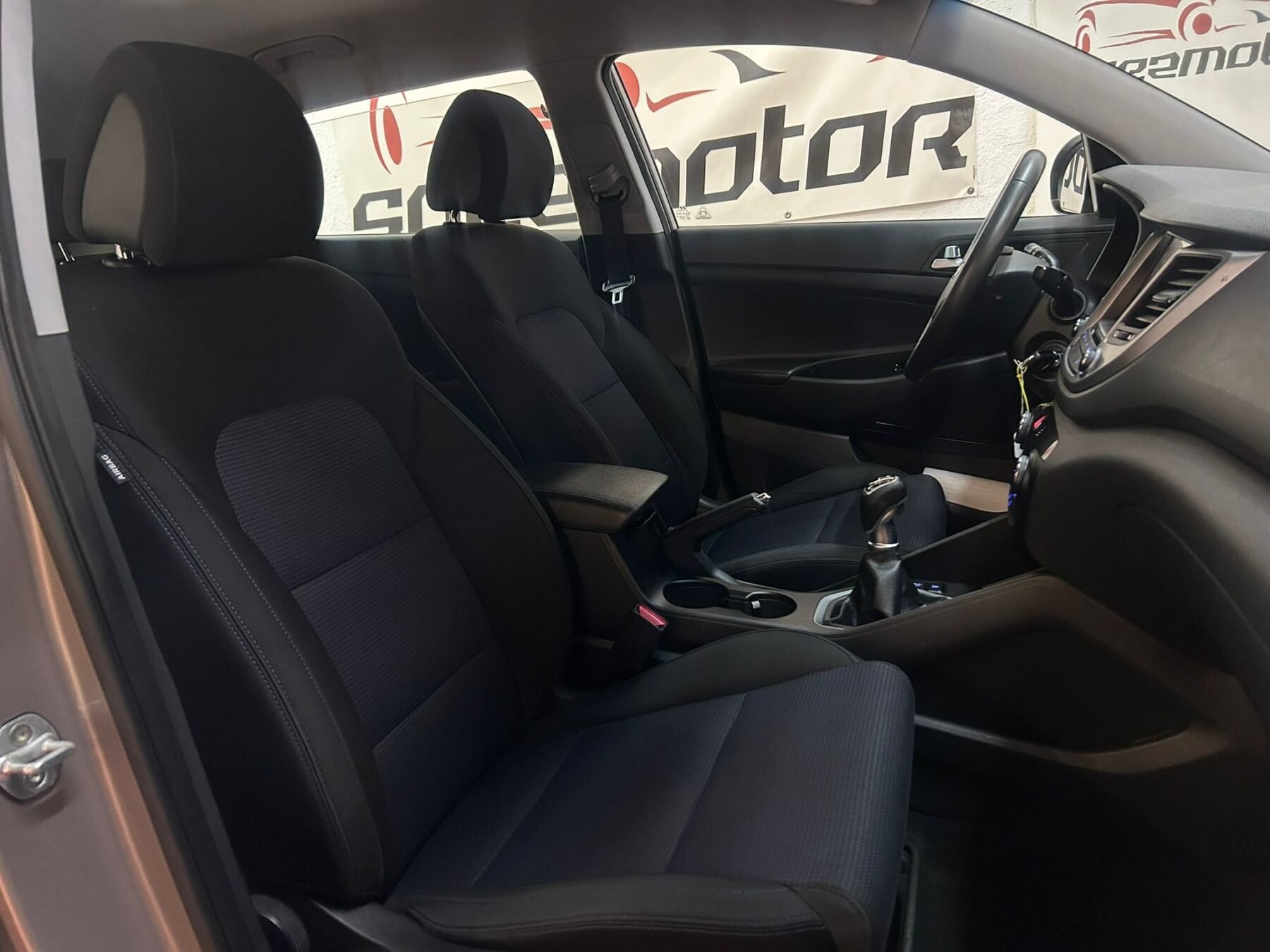 HYUNDAI TUCSON 1.6GDI 25 ANIVERSARIO